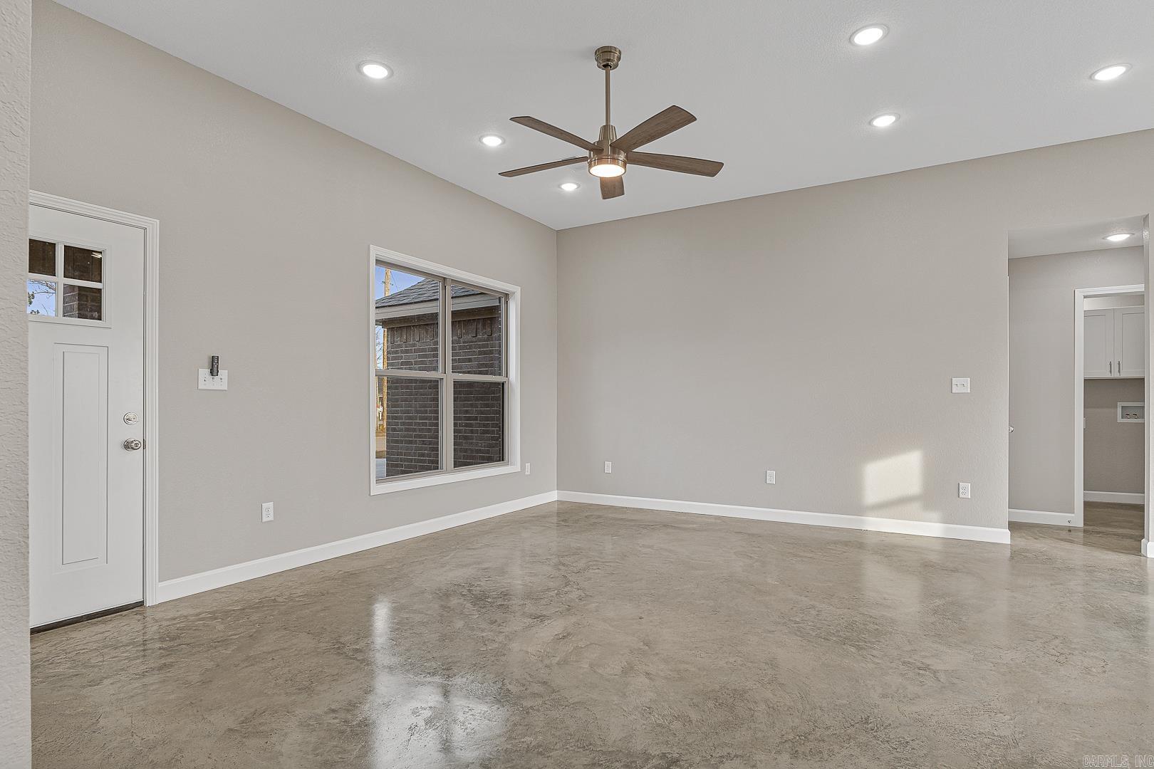 1005 Sixth Property Photo 9