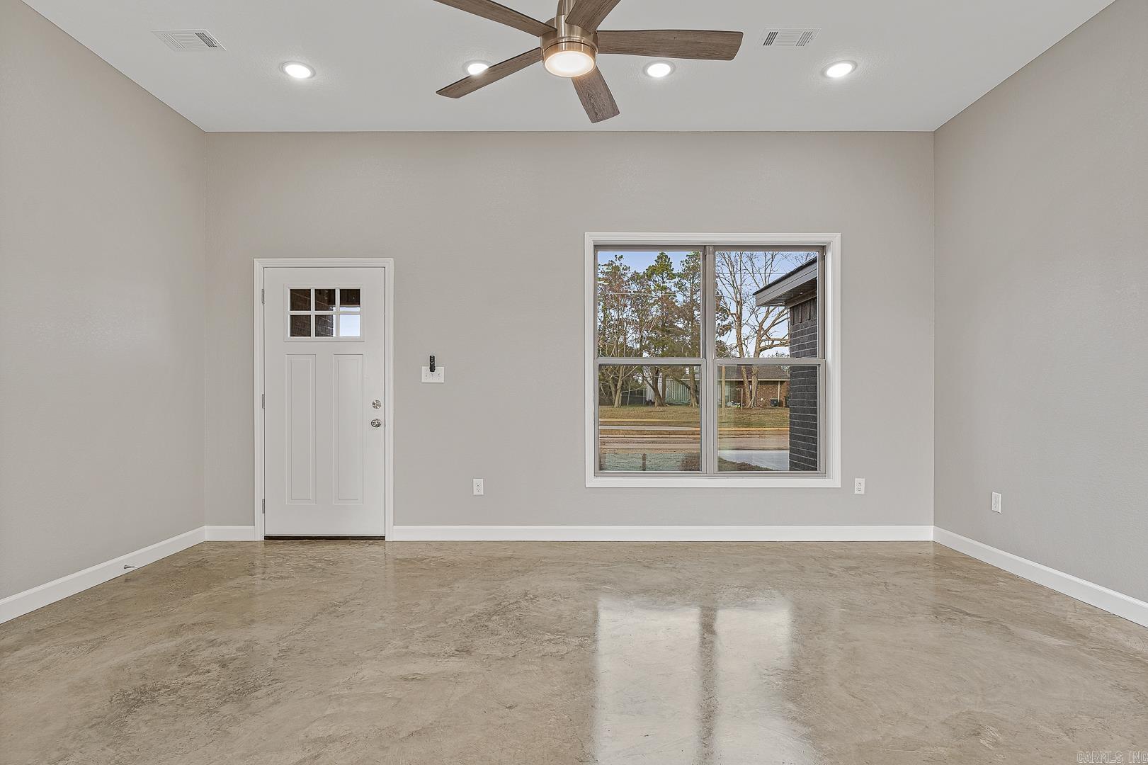 1005 Sixth Property Photo 10