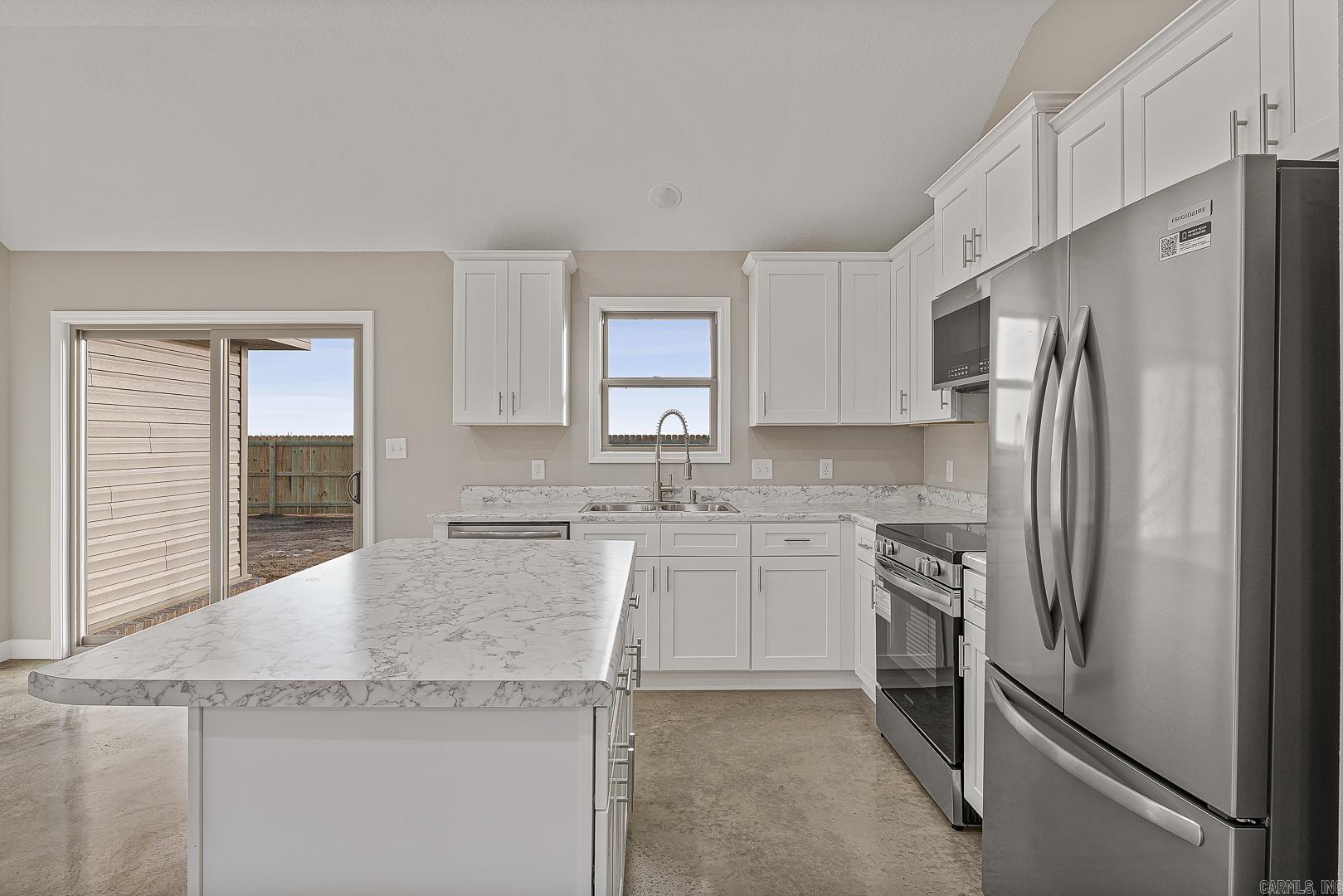 1005 Sixth Property Photo 16