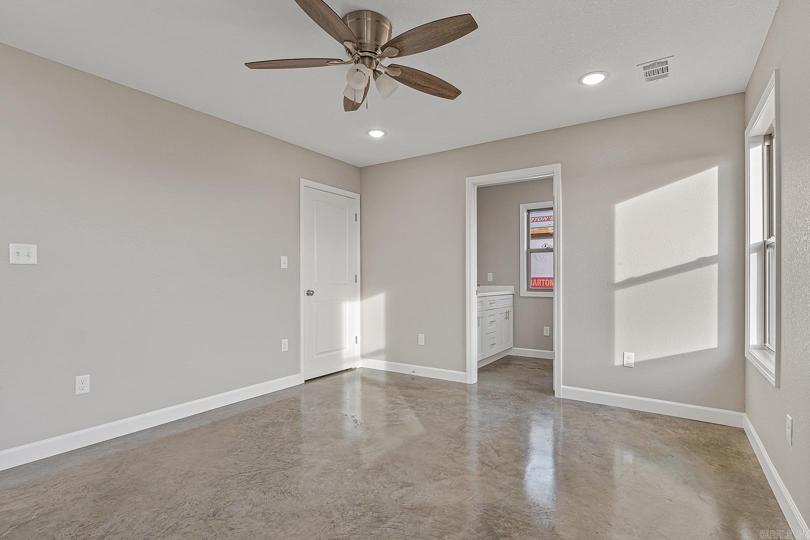 1005 Sixth Property Photo 20