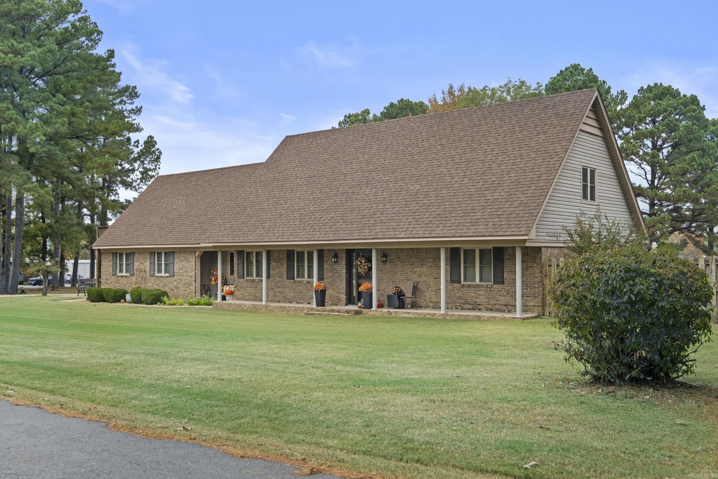 42 Pine Terrace Drive Property Photo 1