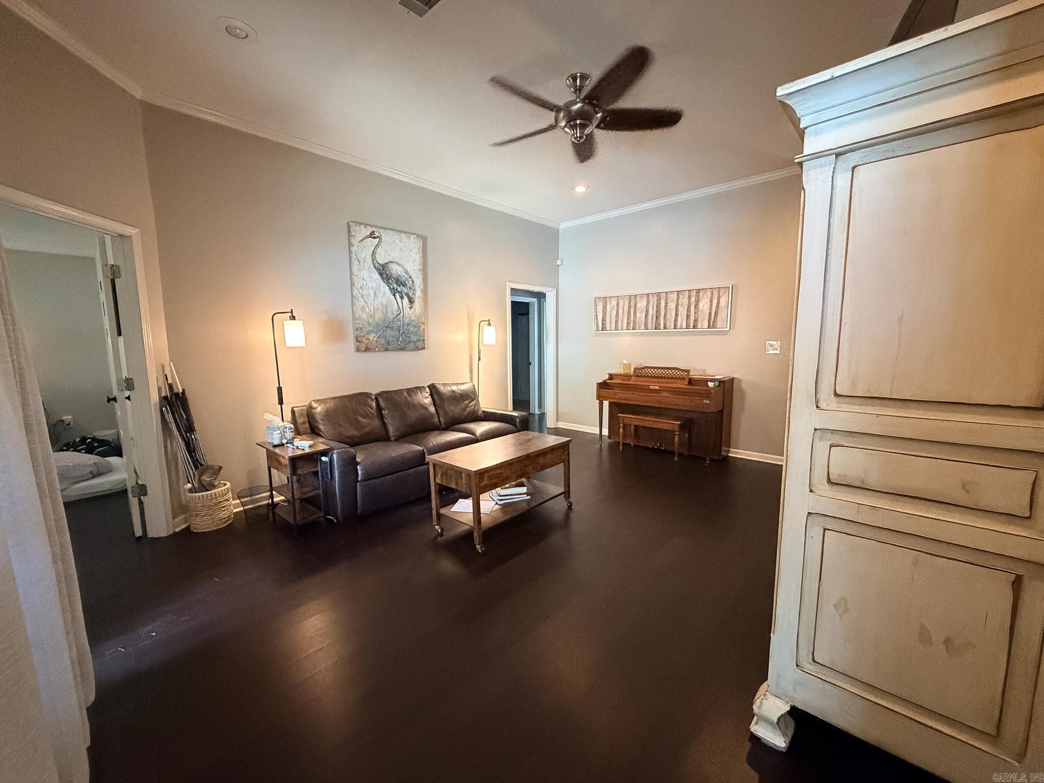 2110 Landover Trail Property Photo 6