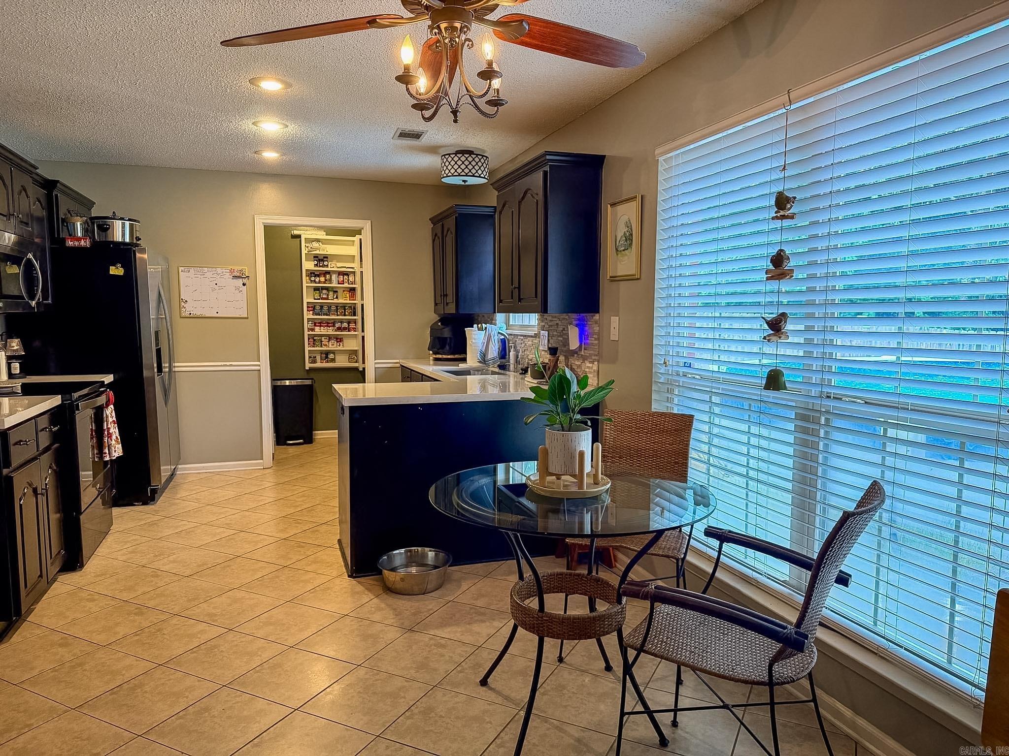 2110 Landover Trail Property Photo 7