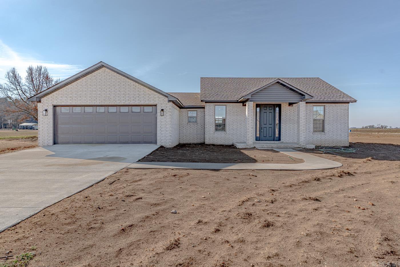 1599 Fourth St Property Photo 1