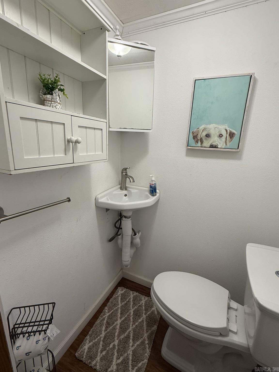 109 W Elm St Property Photo 12
