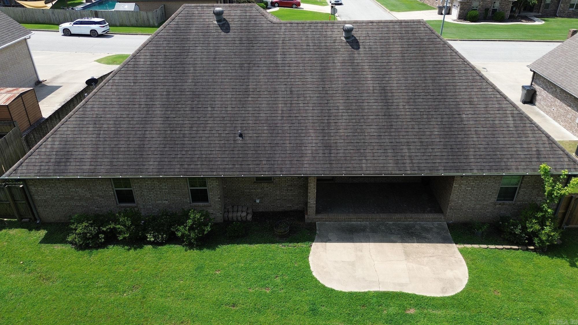 4303 Phillips Dr. Property Photo 36