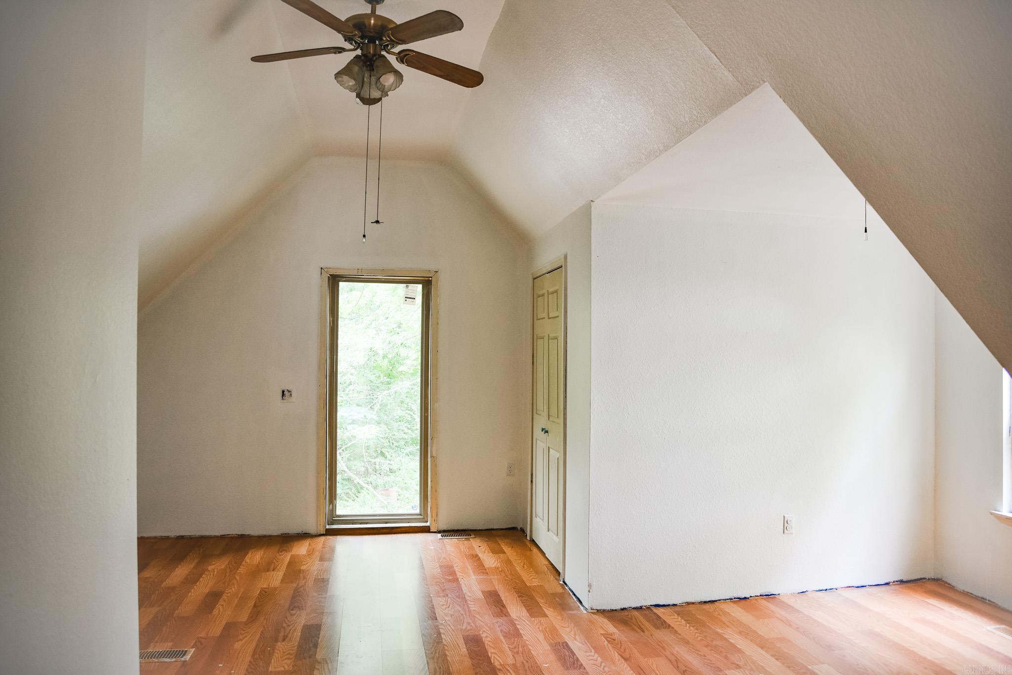 376 Lost Creek Road Property Photo 16