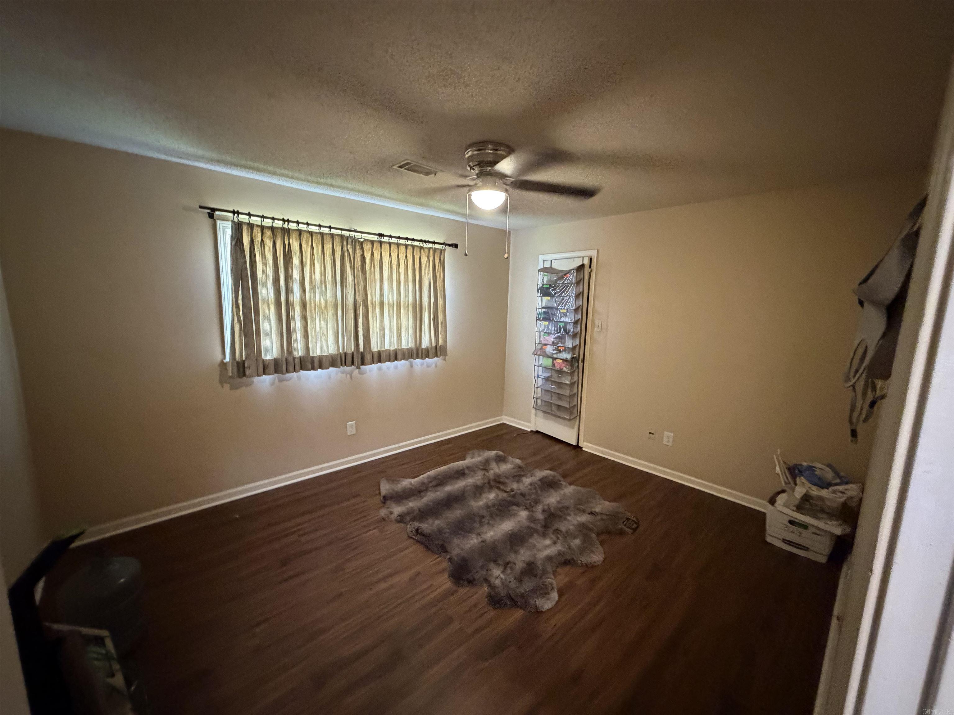 2109 Monticello Court Property Photo 6