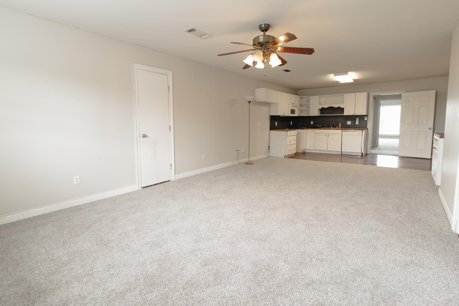 16 Lakeview Lane Property Photo 23
