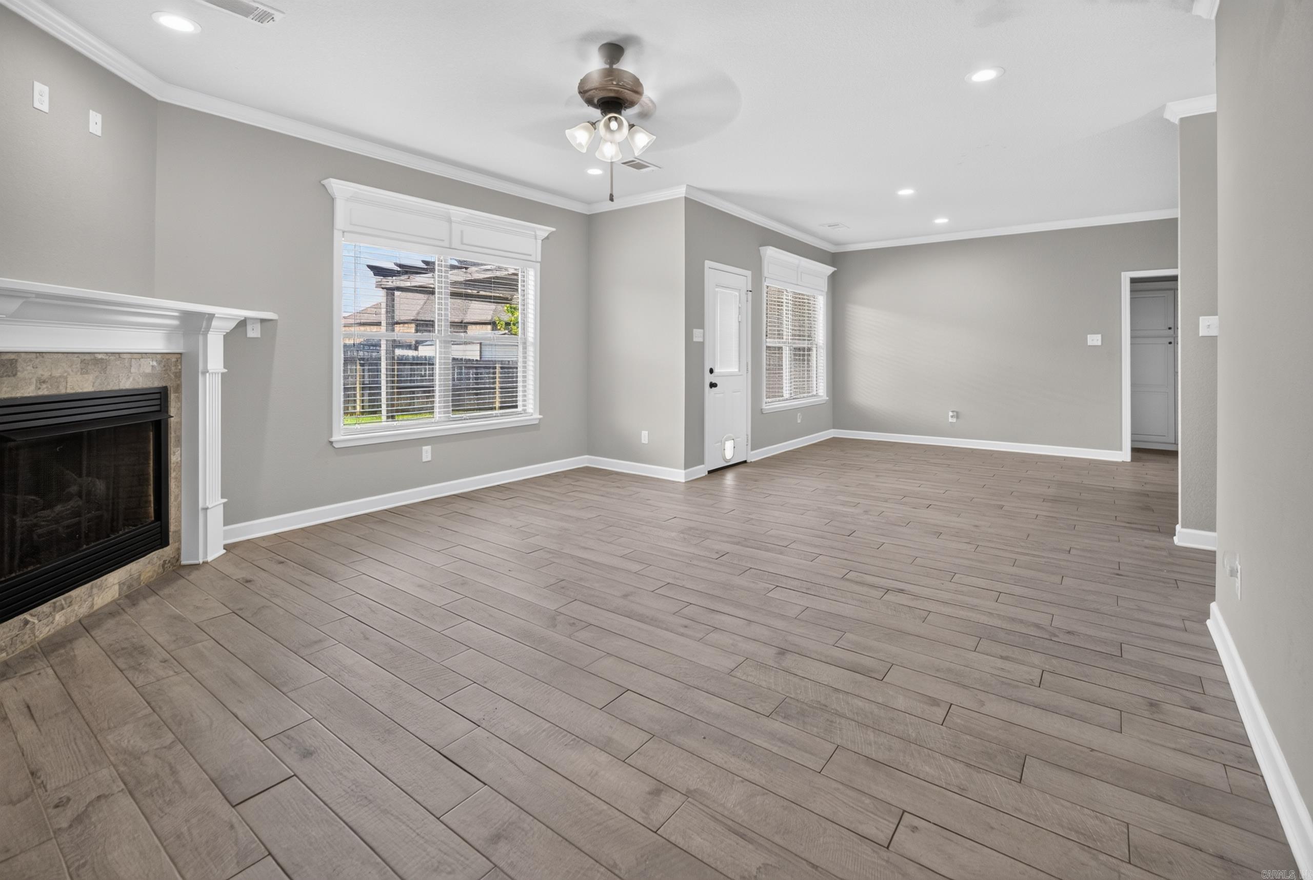 782 Mango Loop Property Photo 4