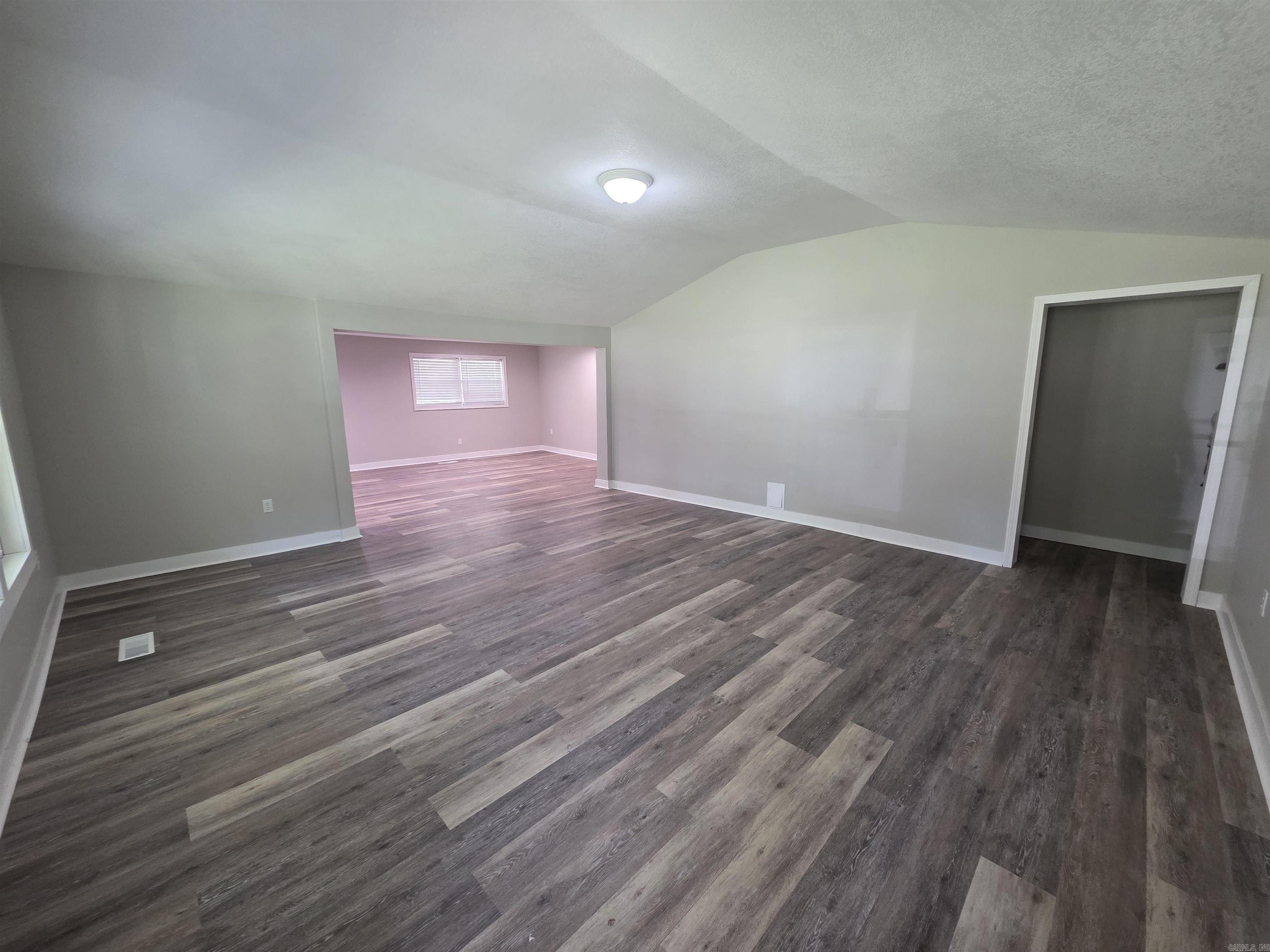 486 Greene 747 Road Property Photo 2