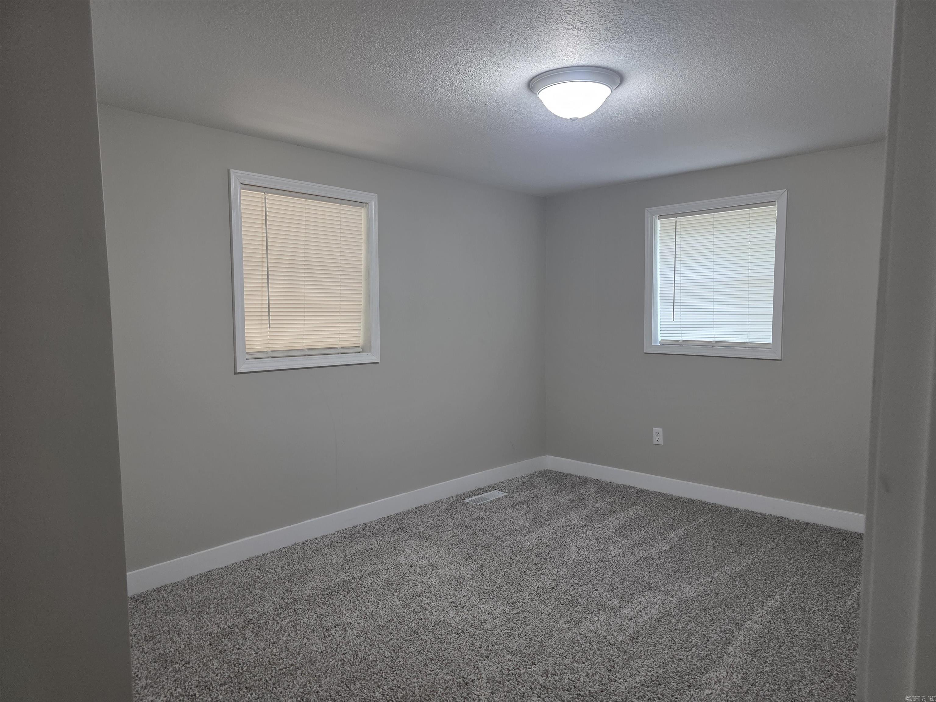 486 Greene 747 Road Property Photo 16