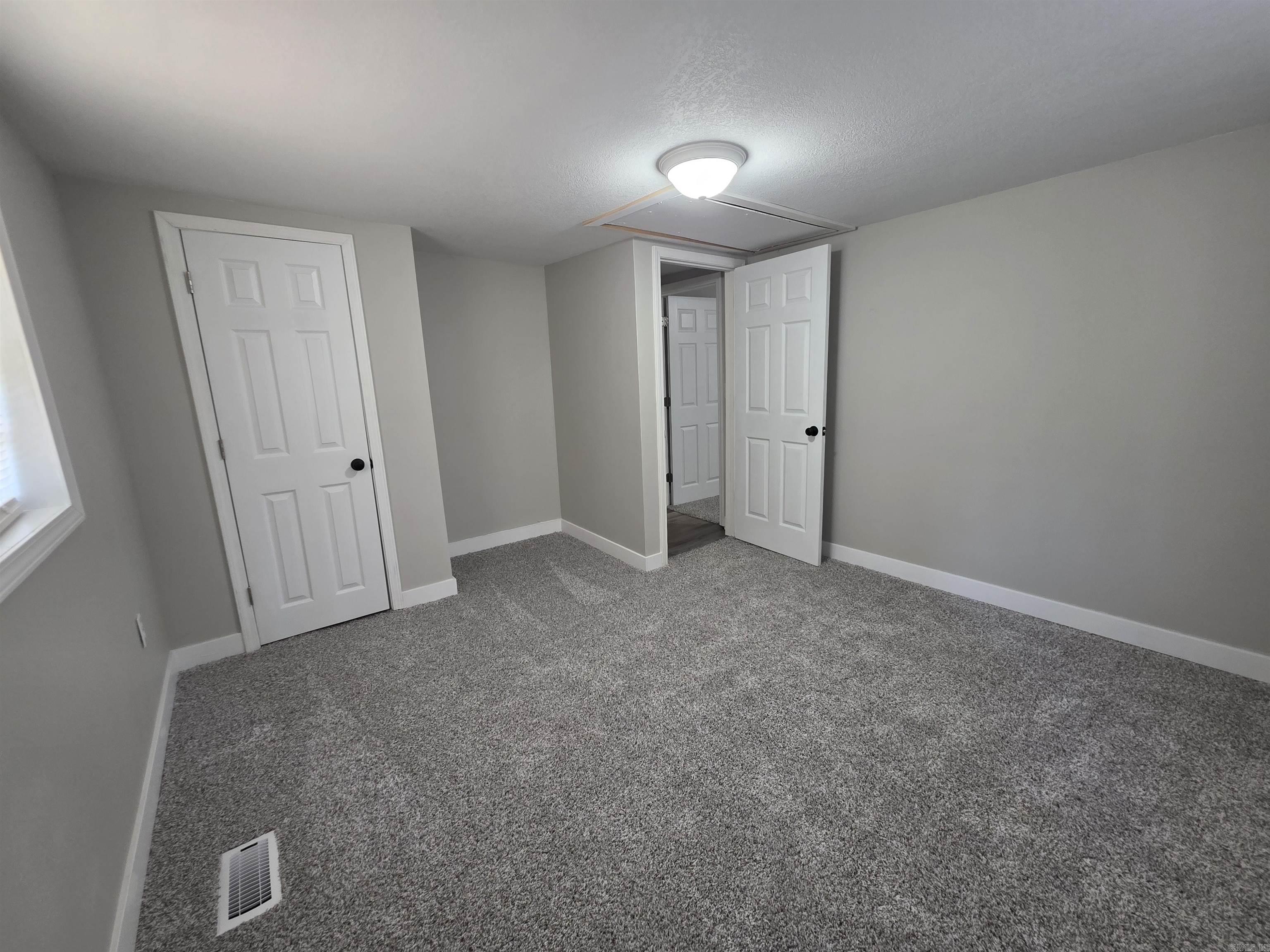486 Greene 747 Road Property Photo 18