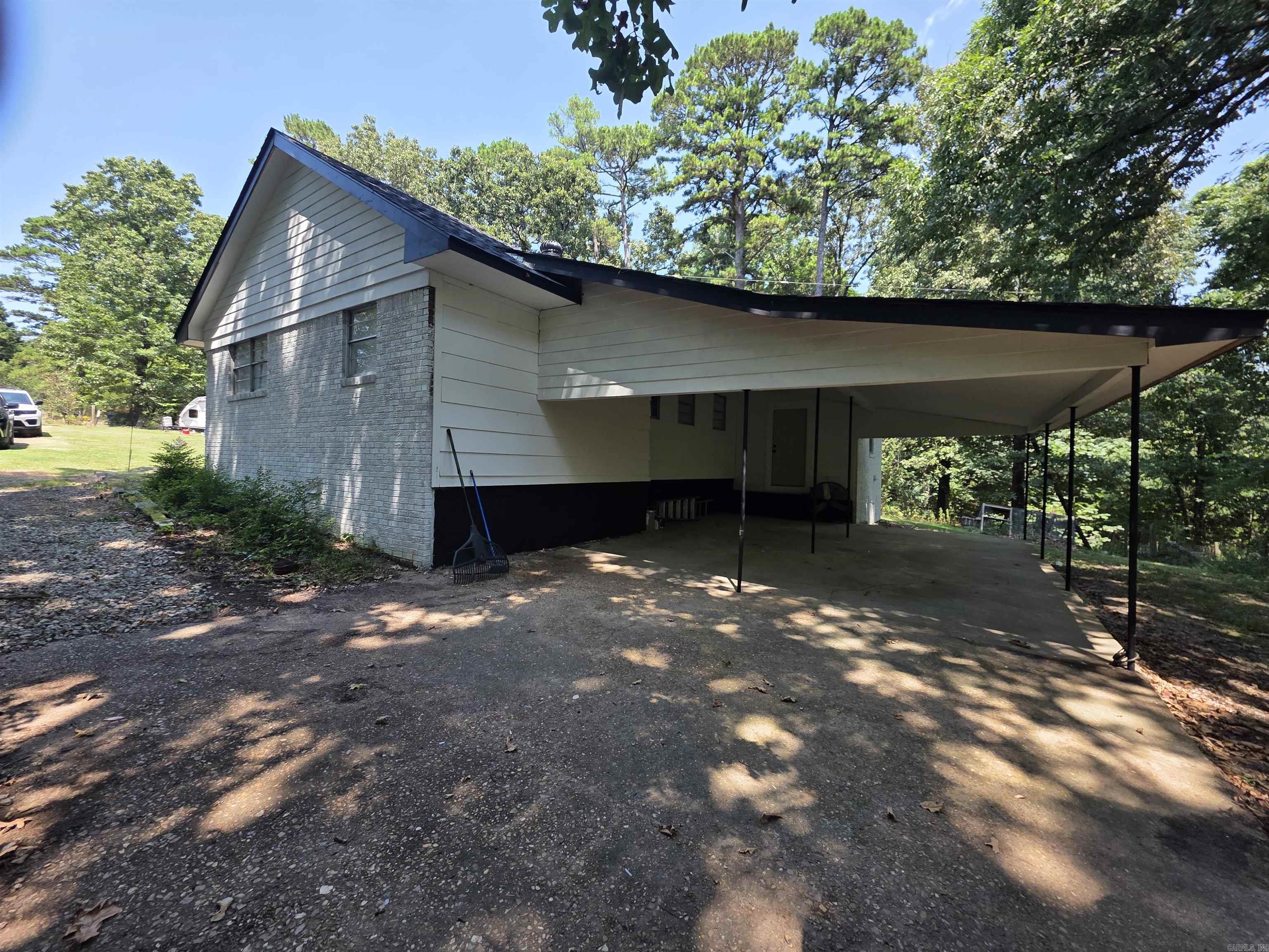 486 Greene 747 Road Property Photo 25