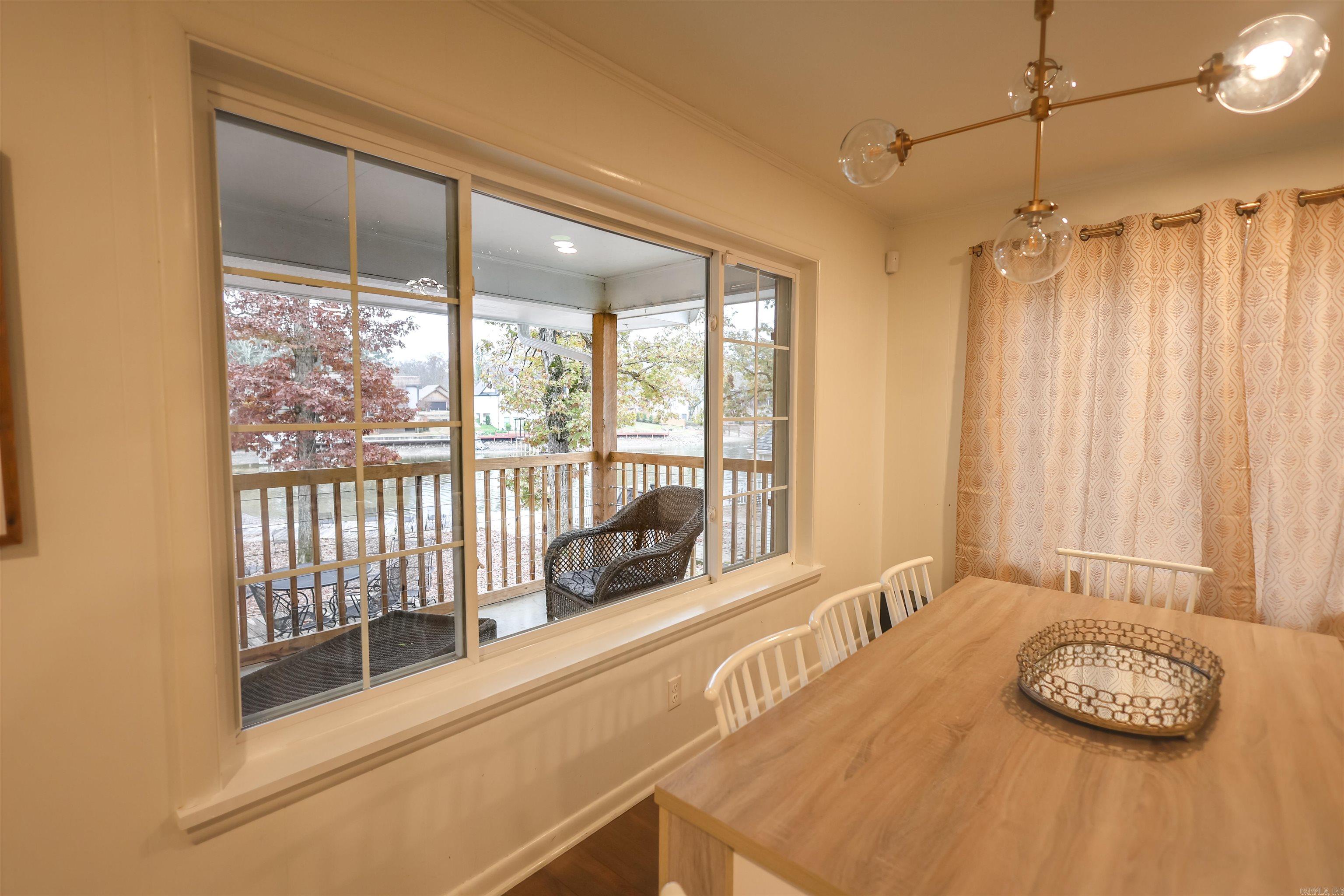 189 Bayshore Cove Property Photo 9