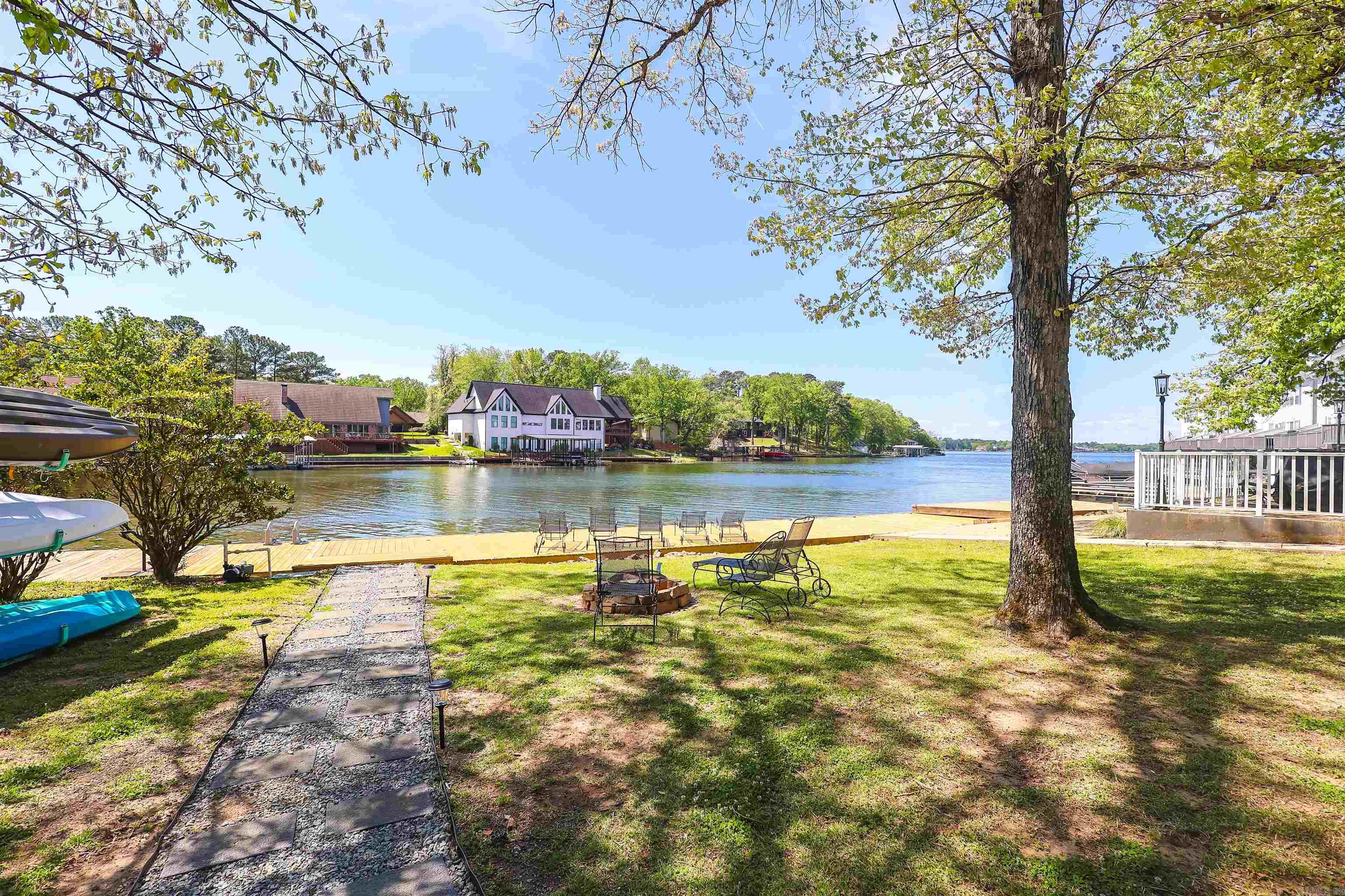 189 Bayshore Cove Property Photo 33