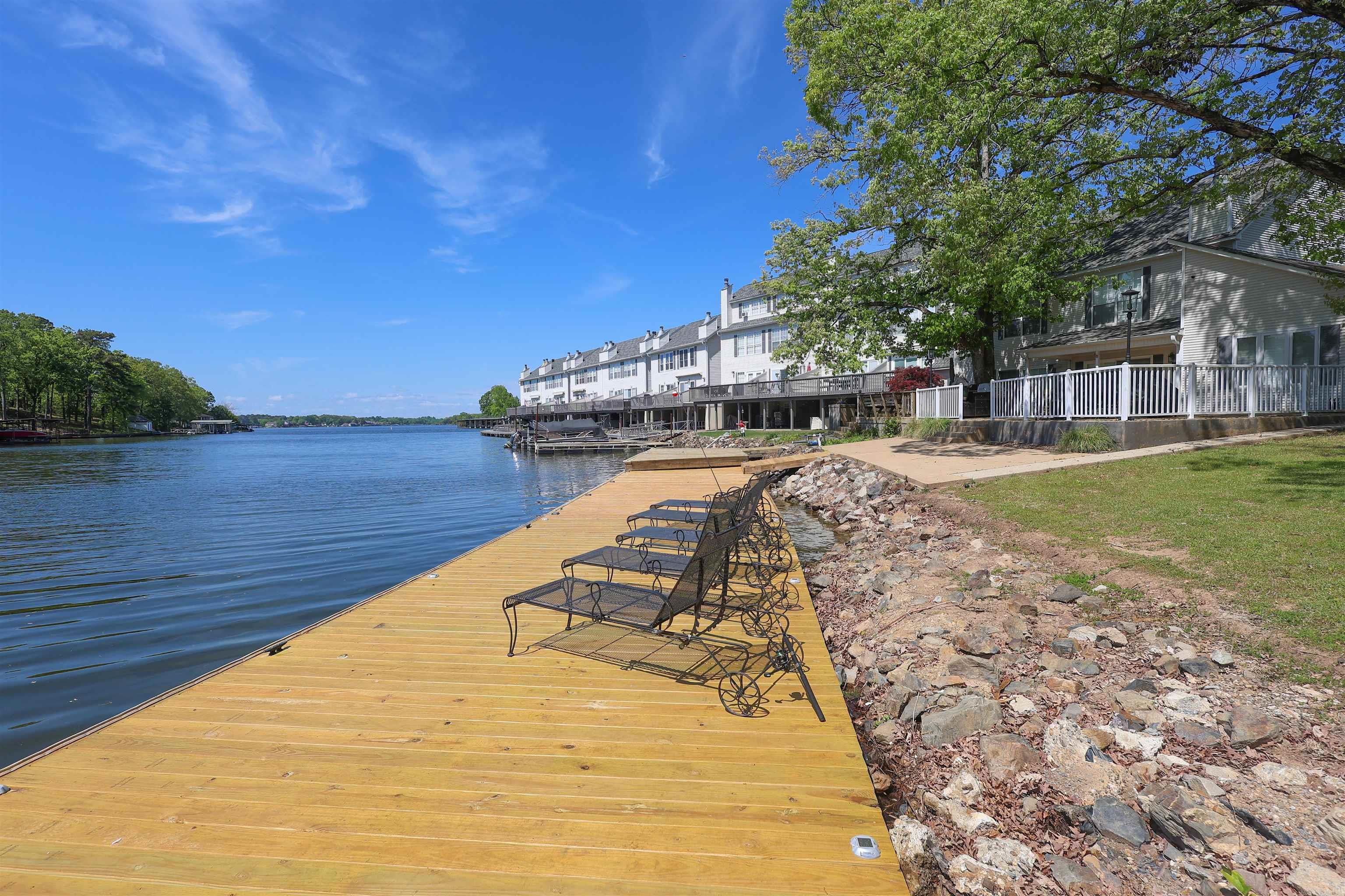 189 Bayshore Cove Property Photo 41