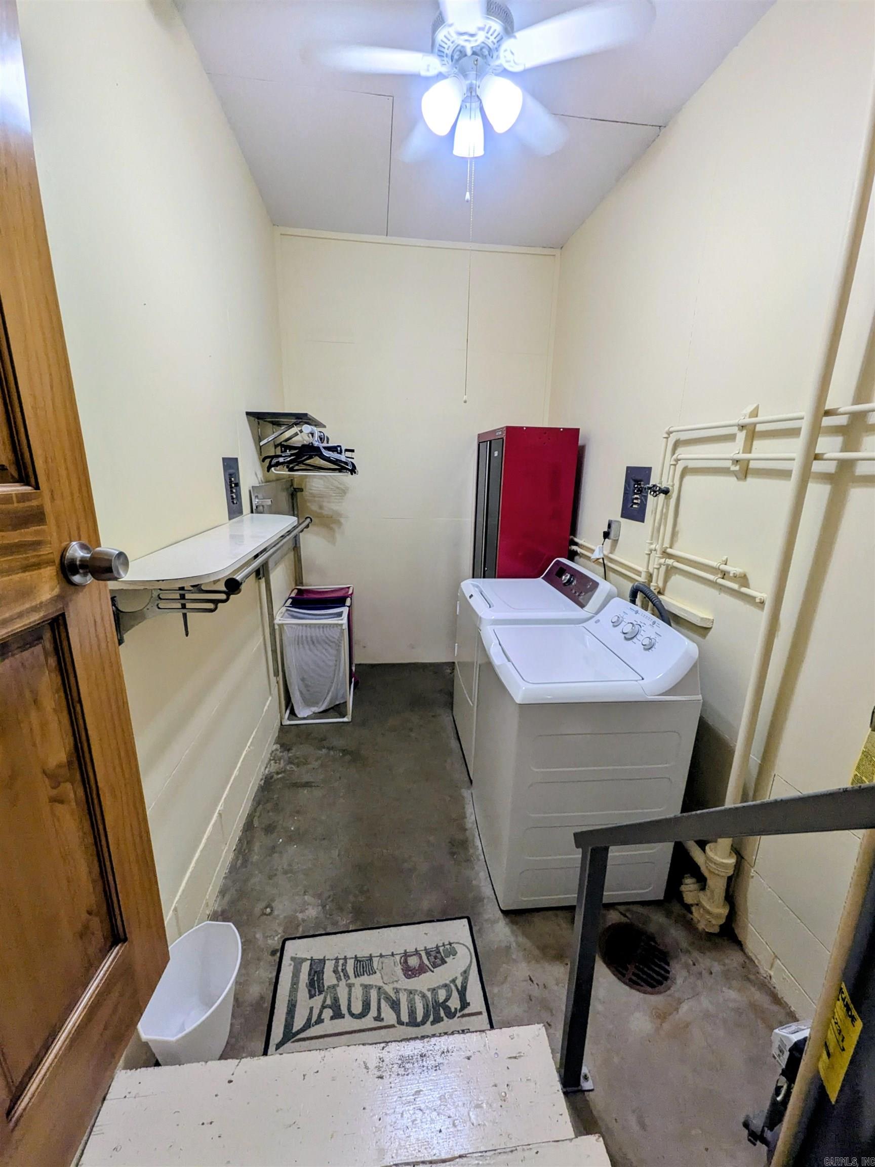 228 Ingram Property Photo 31