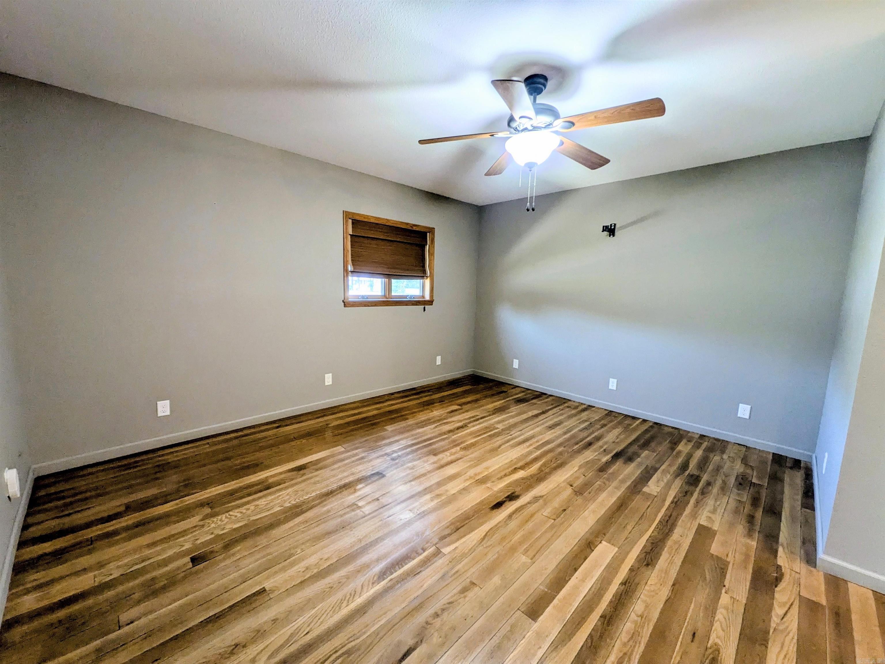 228 Ingram Property Photo 34