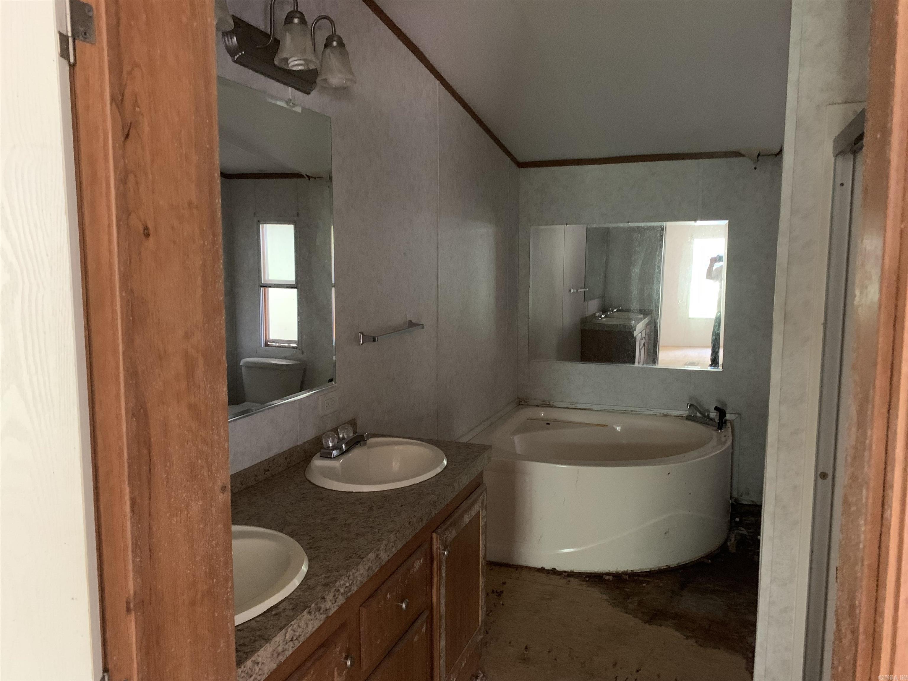 345 Rankin Road Property Photo 15