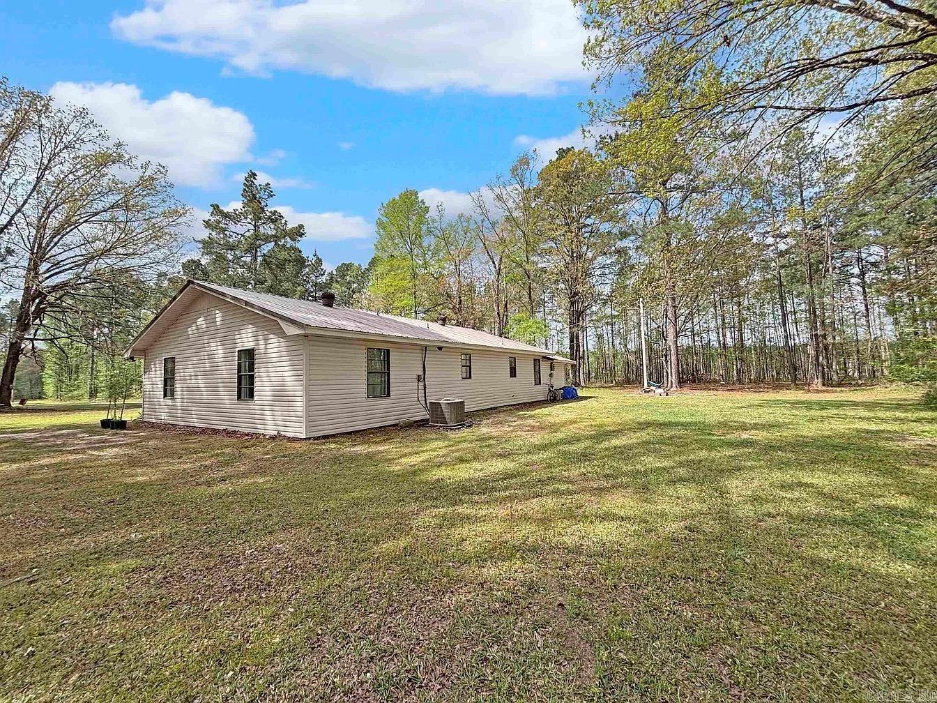 360 Rowell Rd Property Photo 19