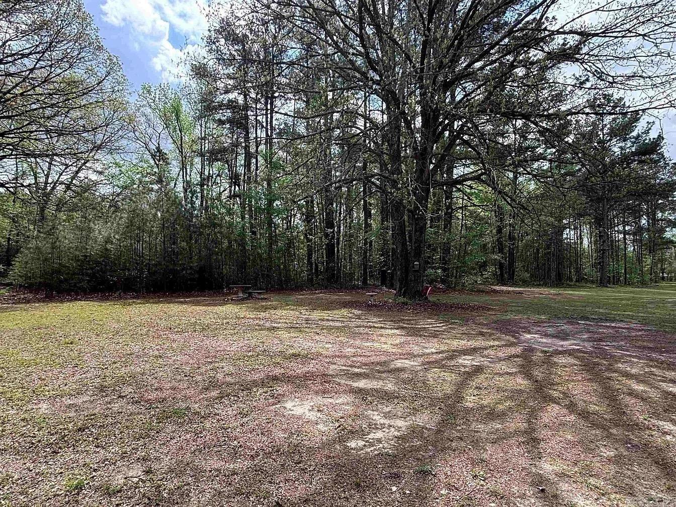360 Rowell Rd Property Photo 22