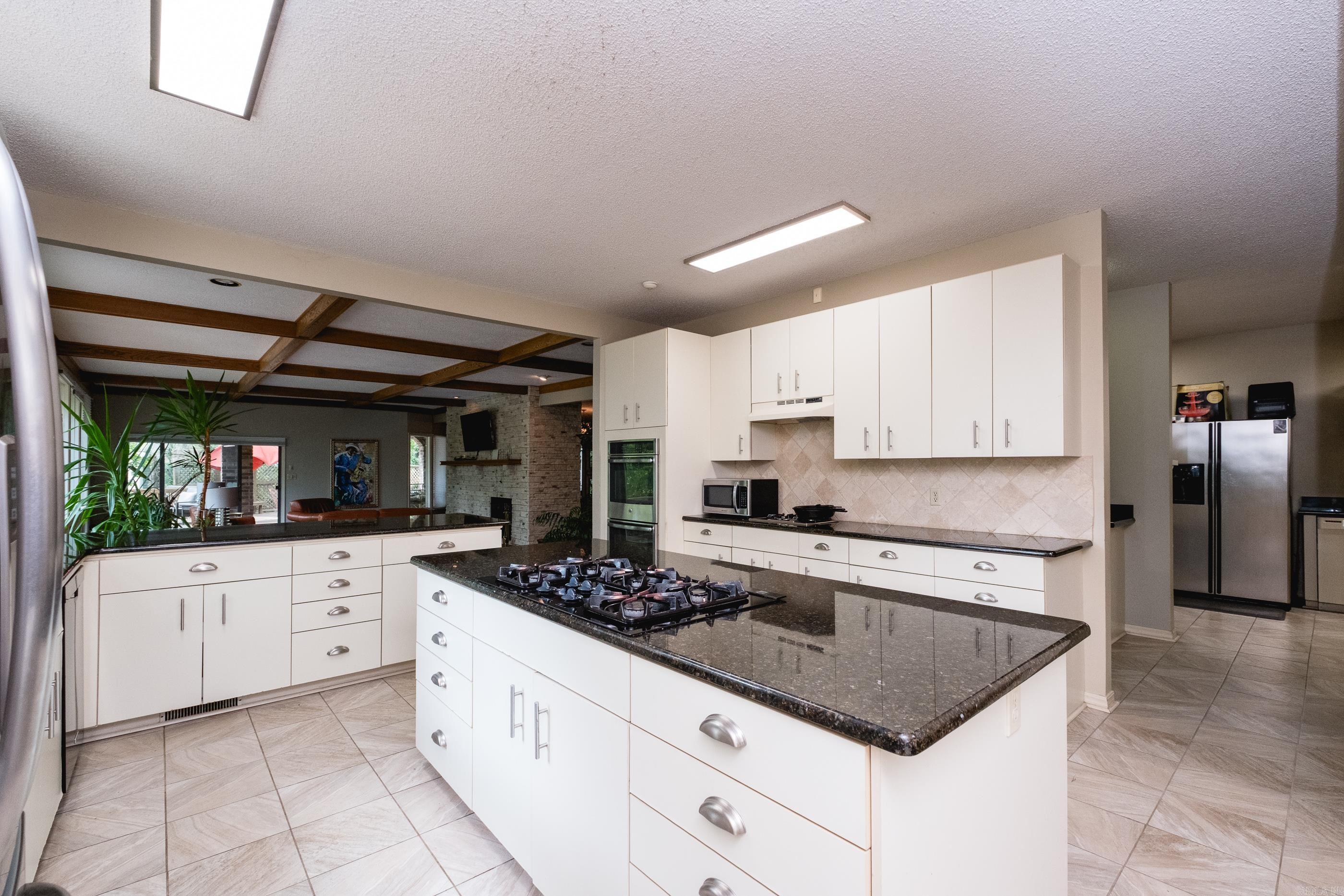 13505 Saddle Hill Drive Property Photo 17
