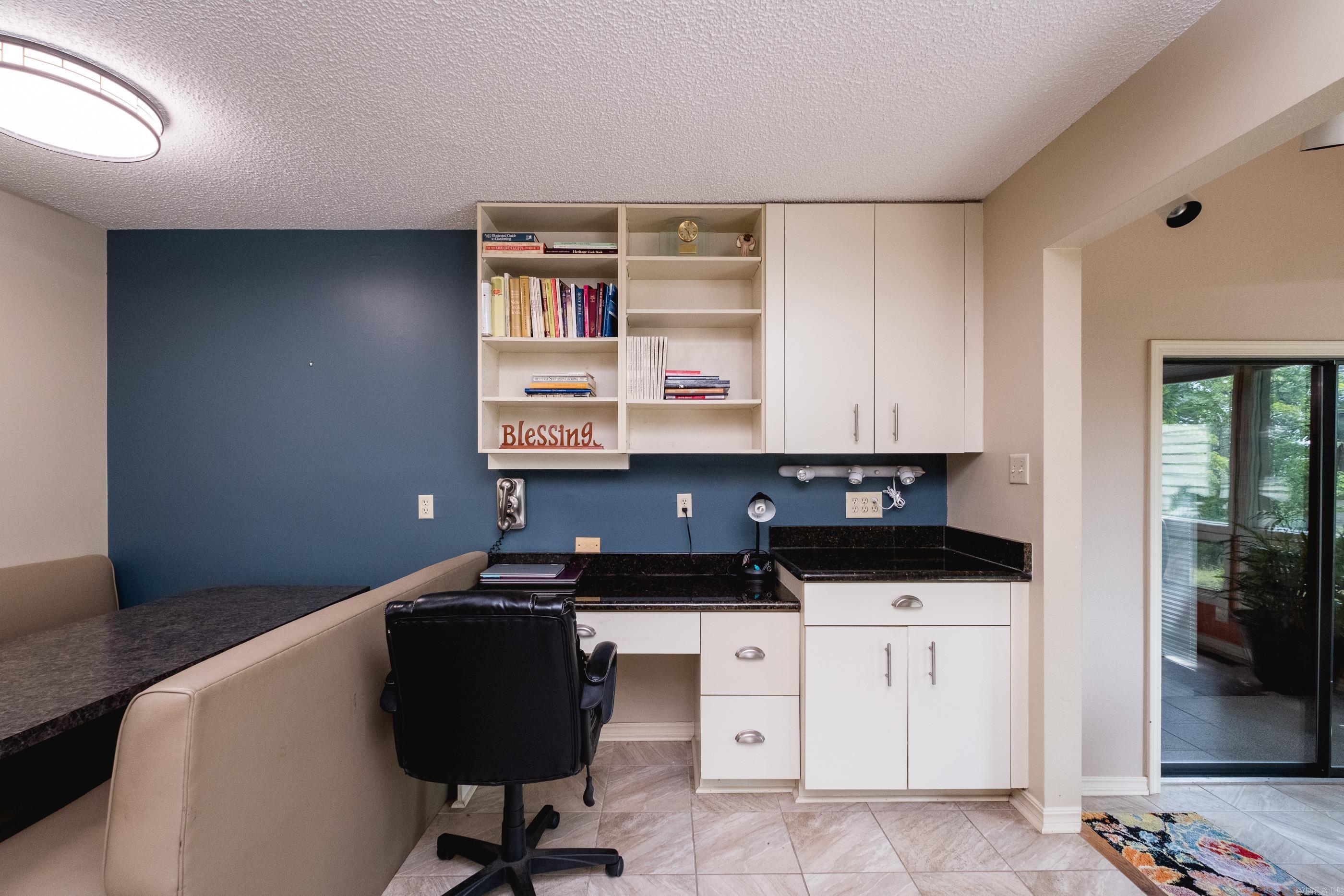 13505 Saddle Hill Drive Property Photo 19