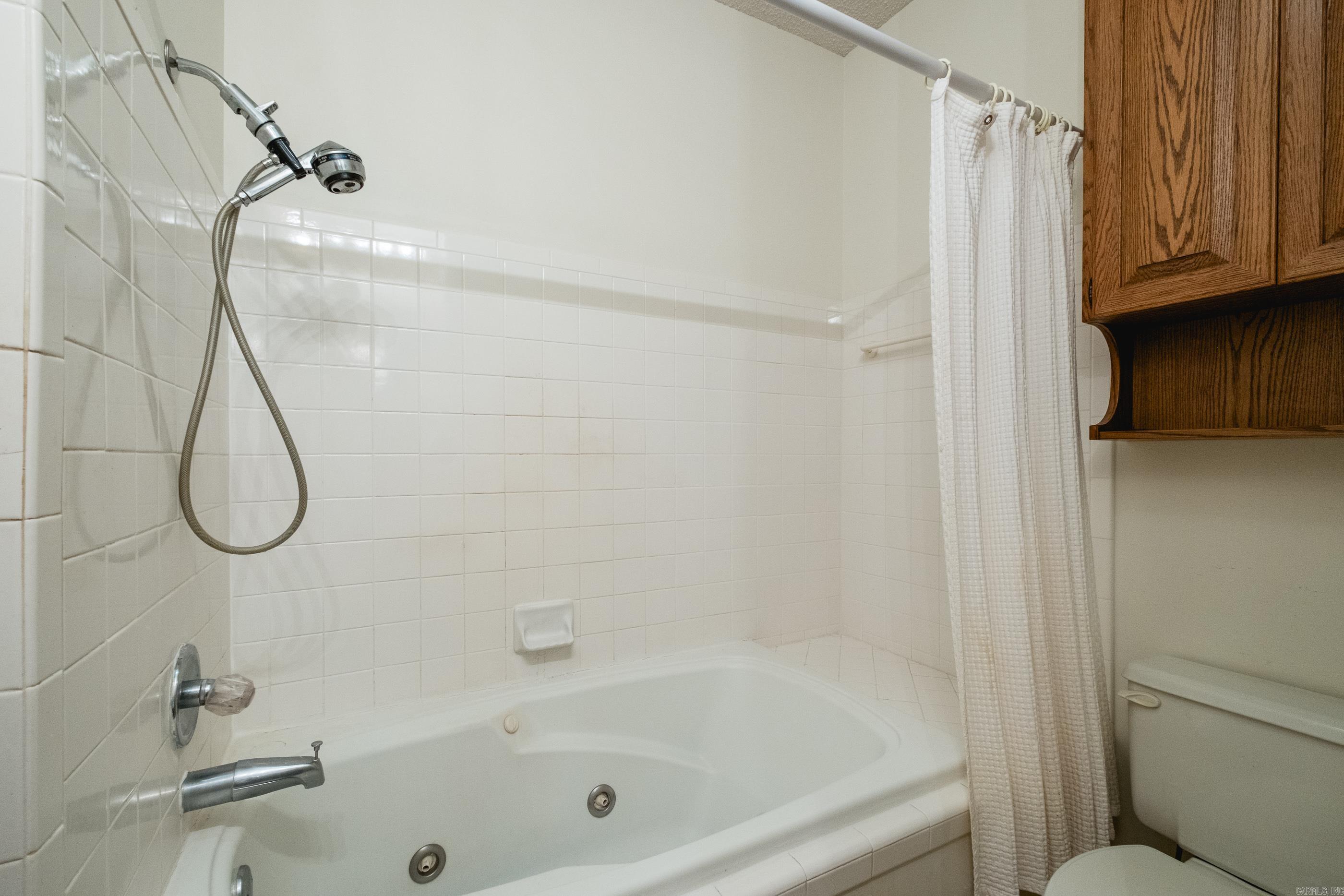 13505 Saddle Hill Drive Property Photo 32