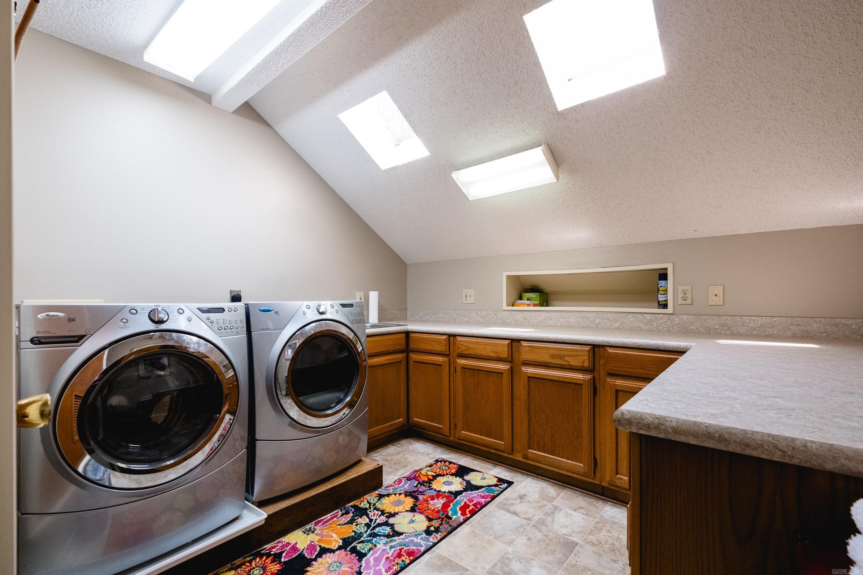 13505 Saddle Hill Drive Property Photo 33