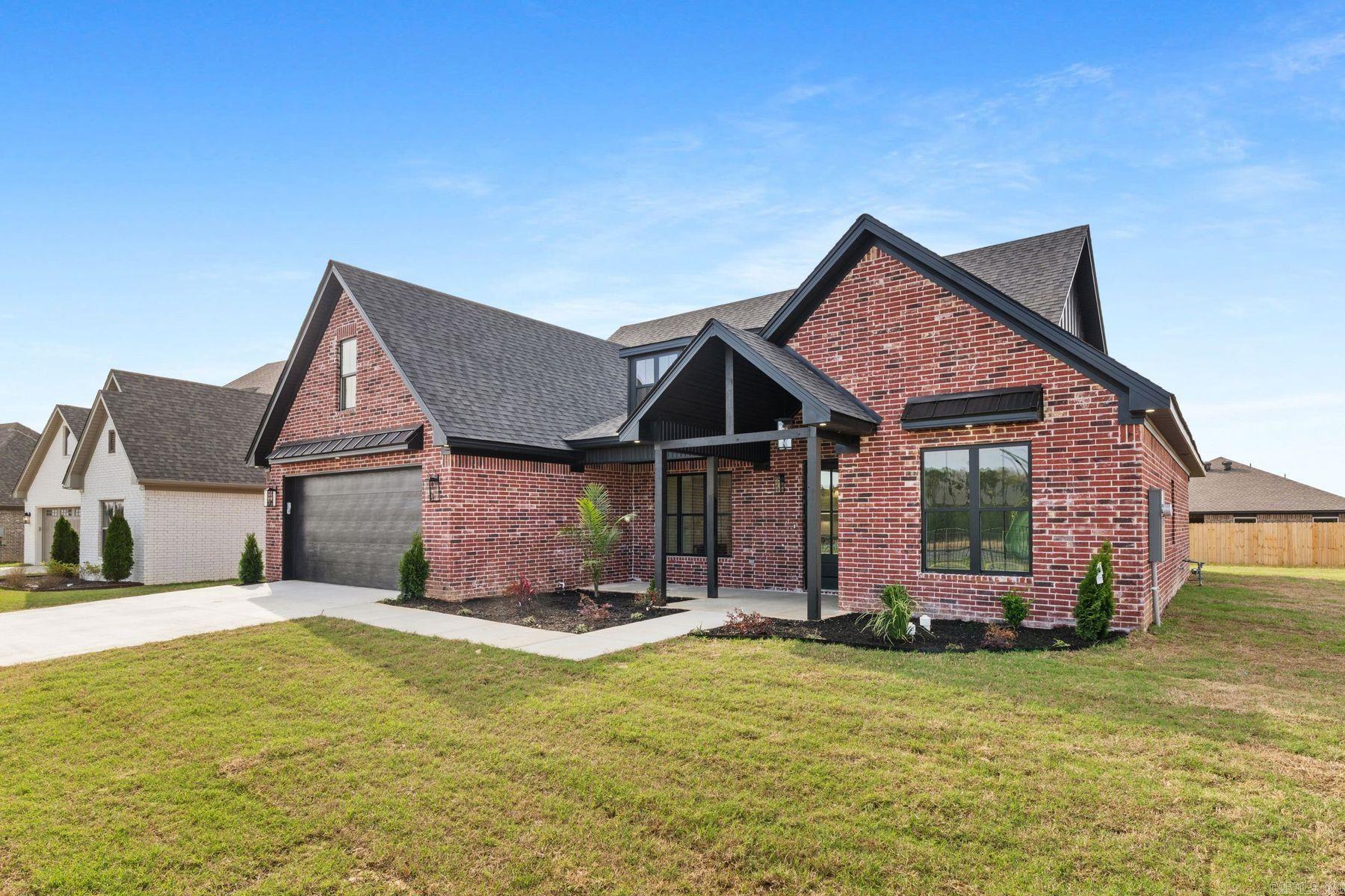 21081 Kinsley Lane Property Photo 3