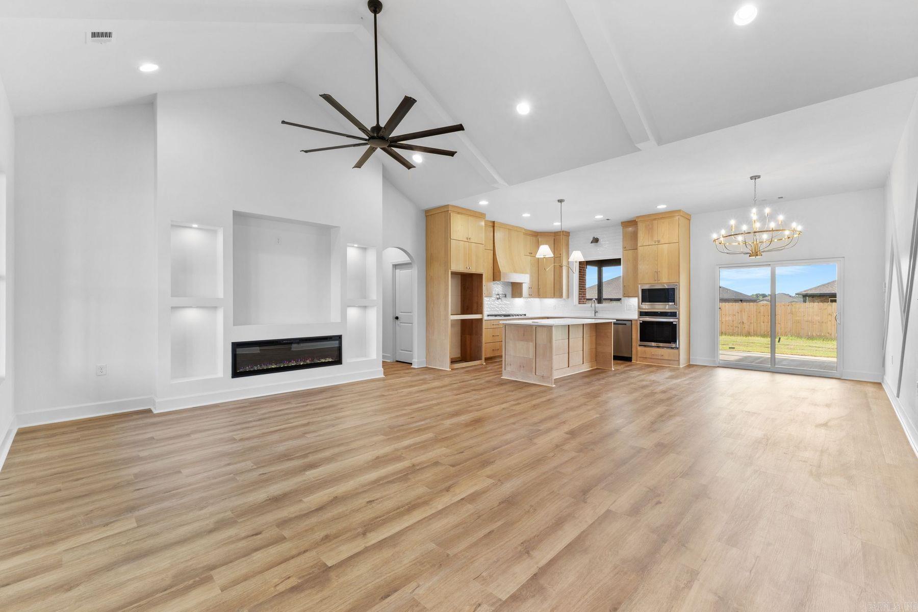 21081 Kinsley Lane Property Photo 7