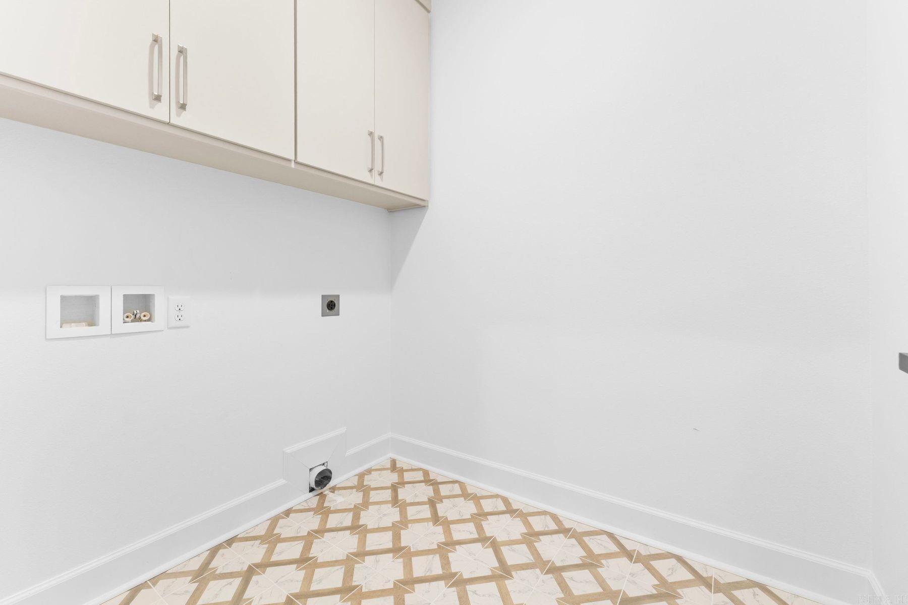 21081 Kinsley Lane Property Photo 21