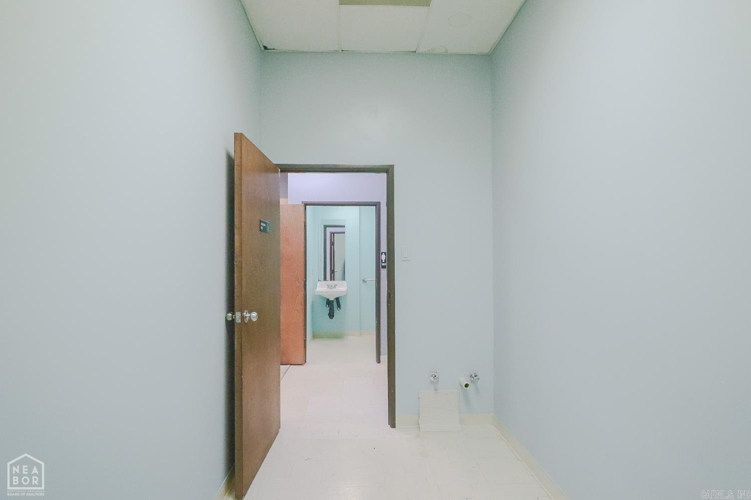 1217 W Parker Suite D Property Photo 32