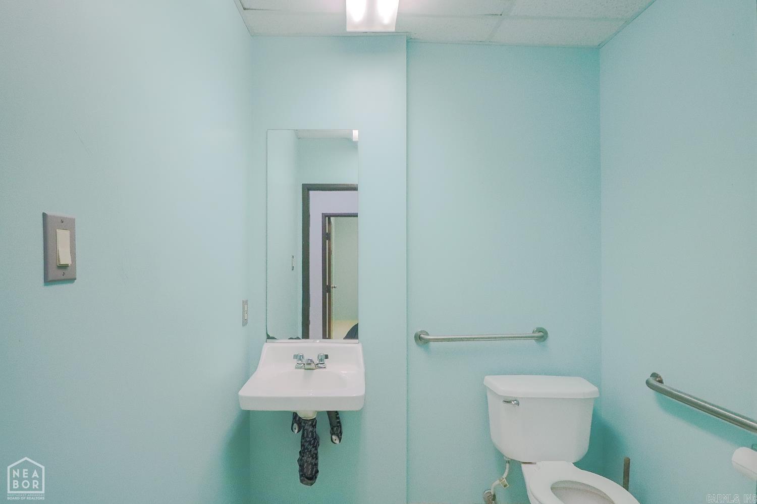 1217 W Parker Suite D Property Photo 33