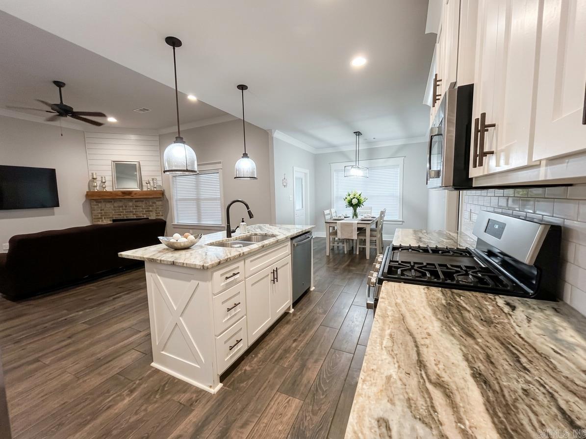 8874 Wingate Property Photo 3