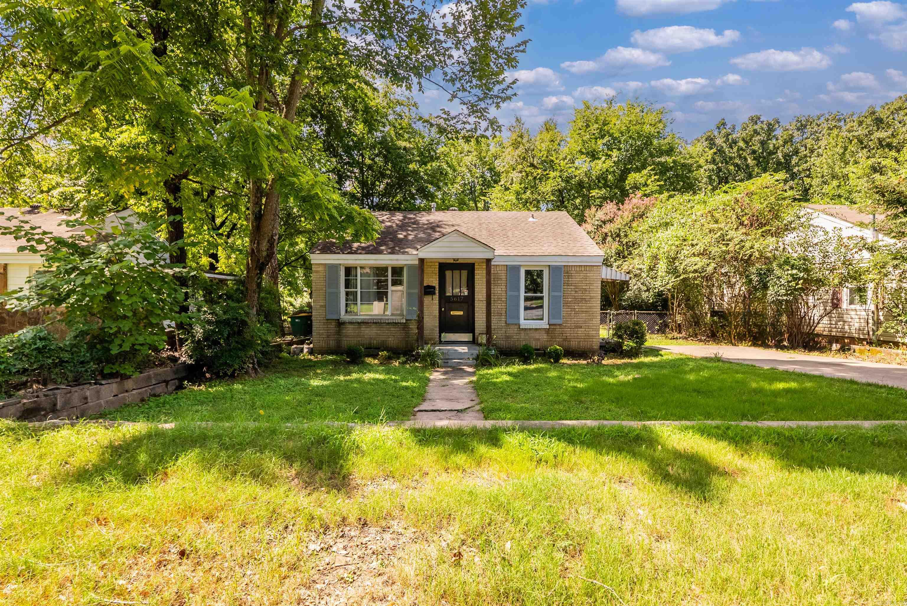 5617 Lee Property Photo 2
