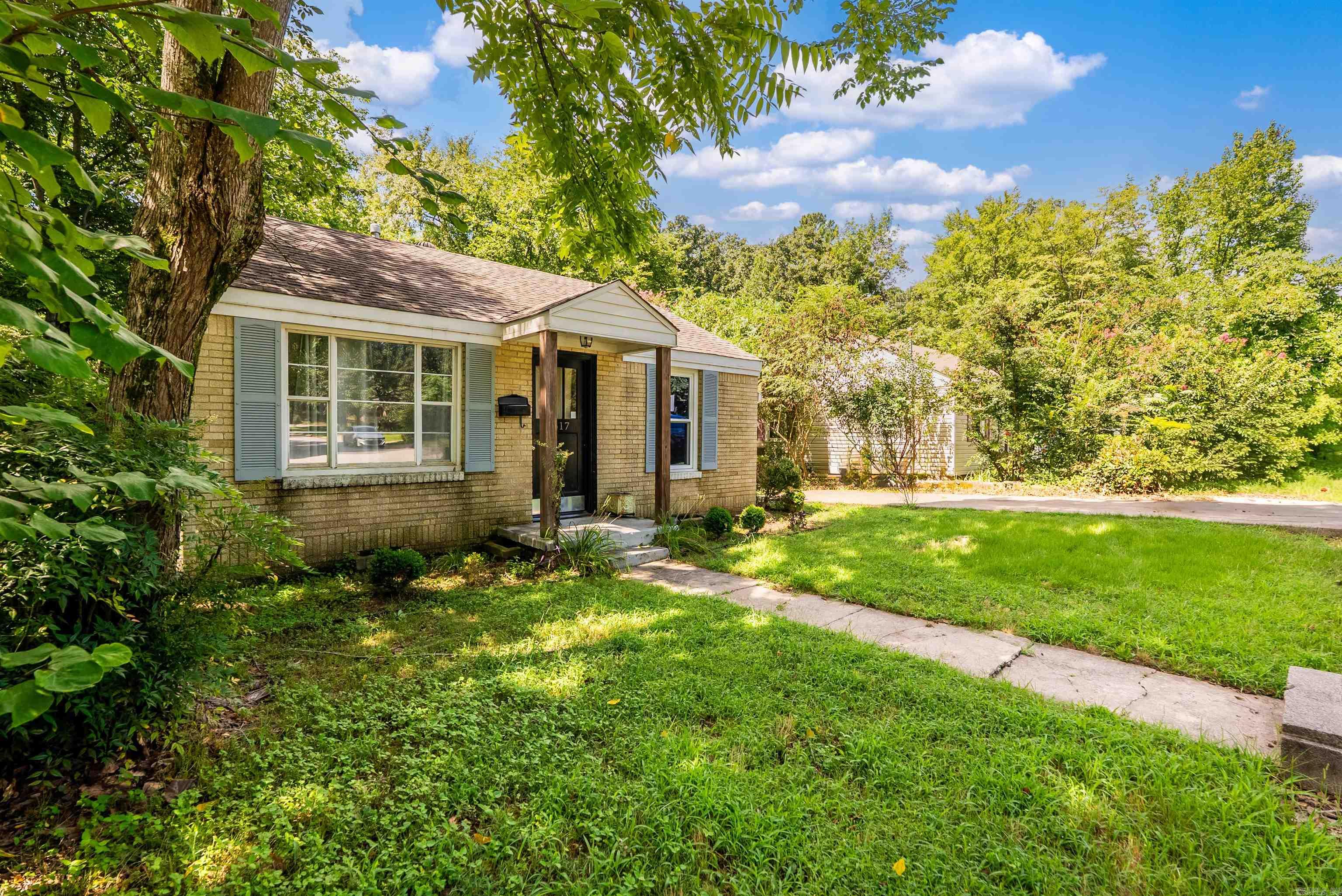 5617 Lee Property Photo 3