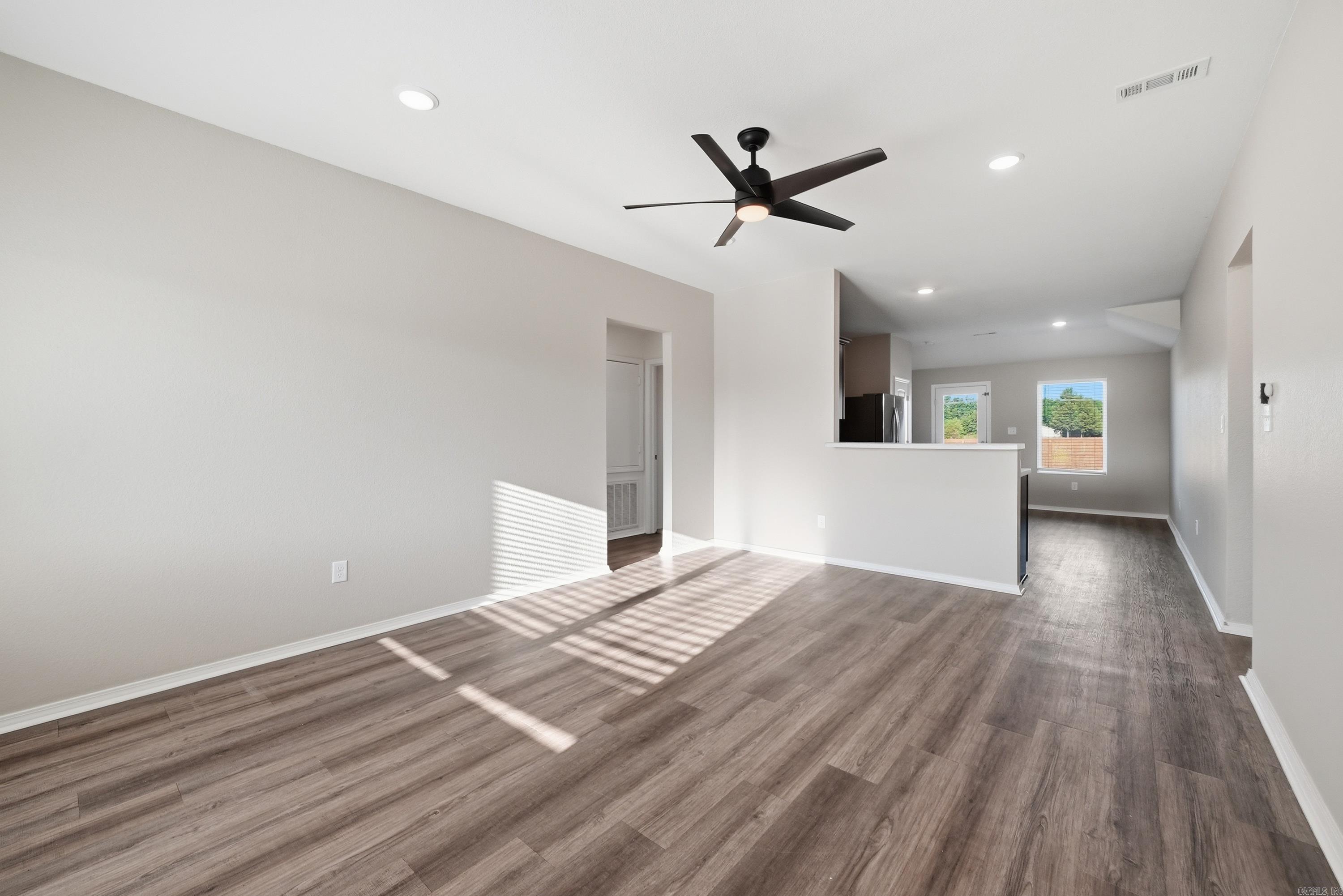 19 Farmhouse Circle Property Photo 7