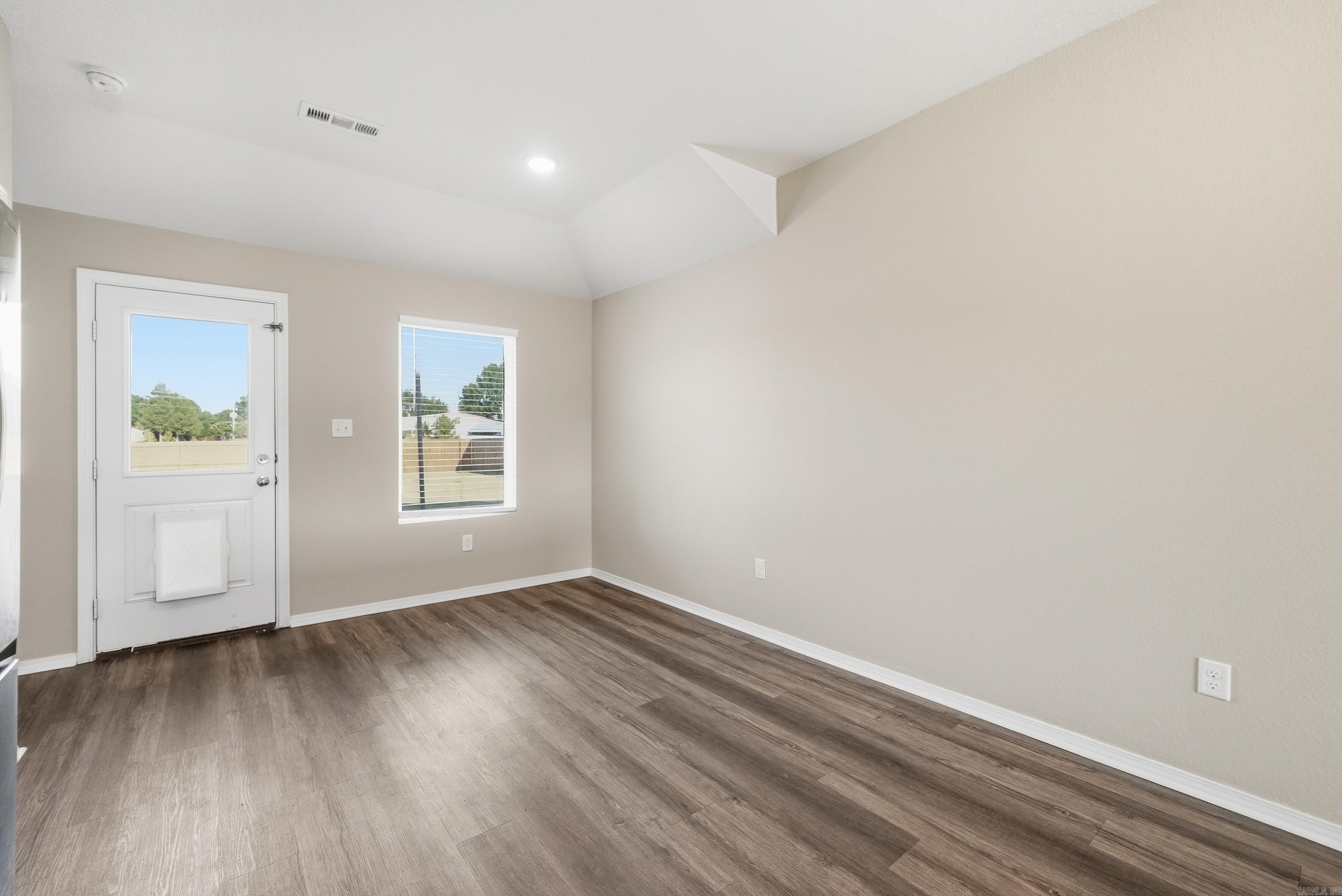 19 Farmhouse Circle Property Photo 17