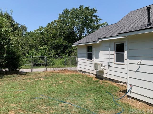 665 W 3rd Property Photo 15