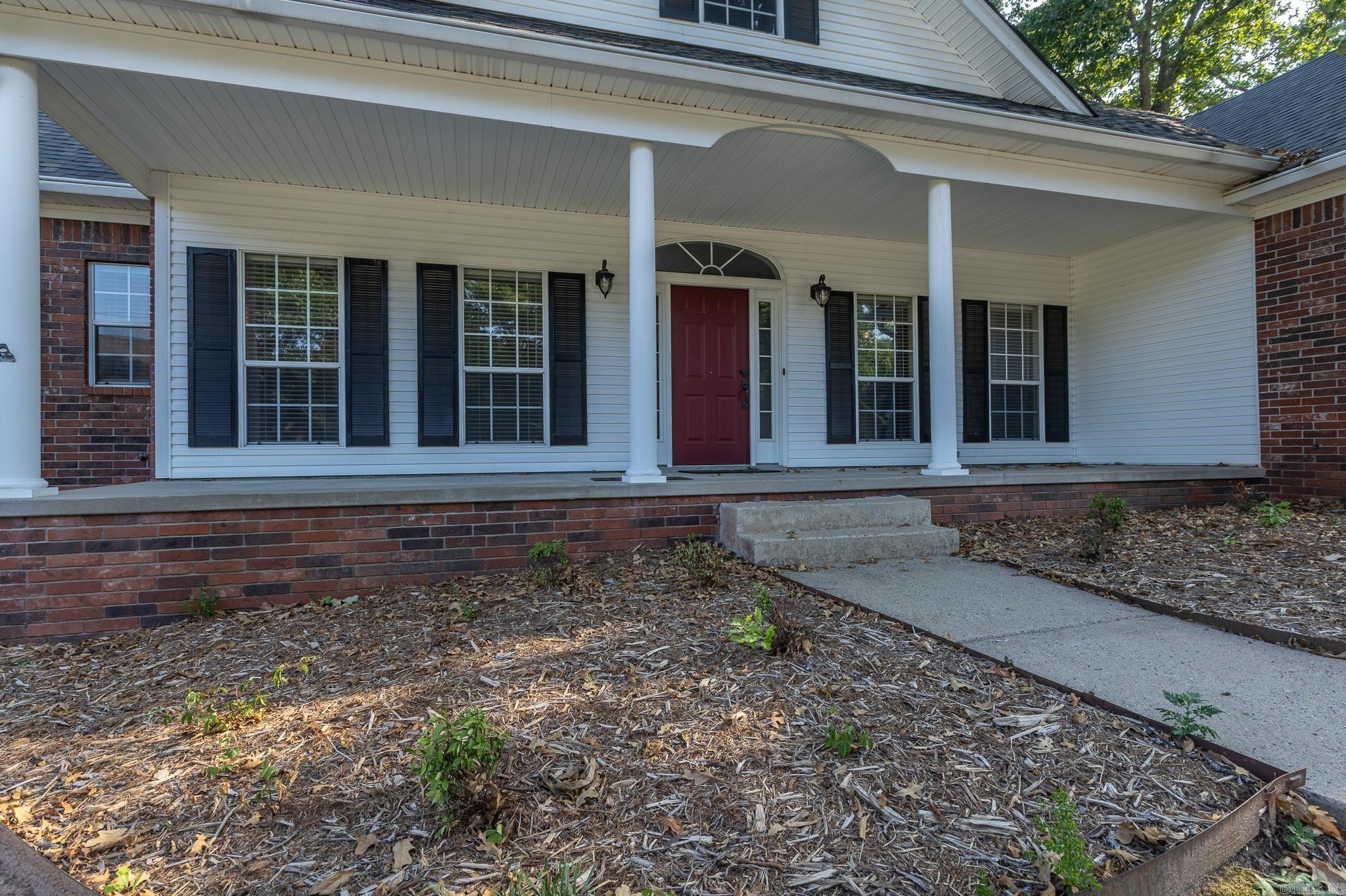 6100 Cypress Creek Drive Property Photo 3