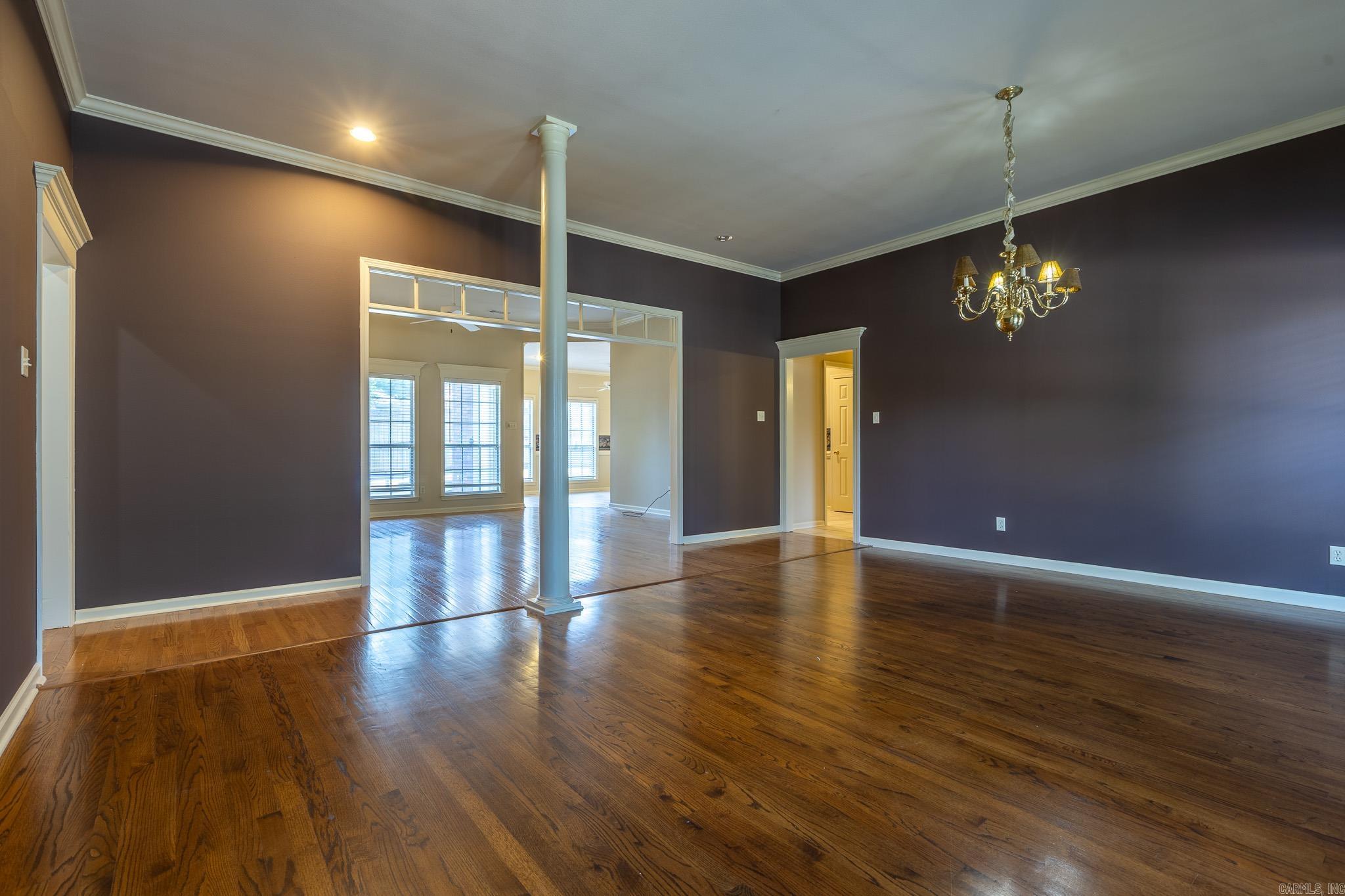 6100 Cypress Creek Drive Property Photo 7