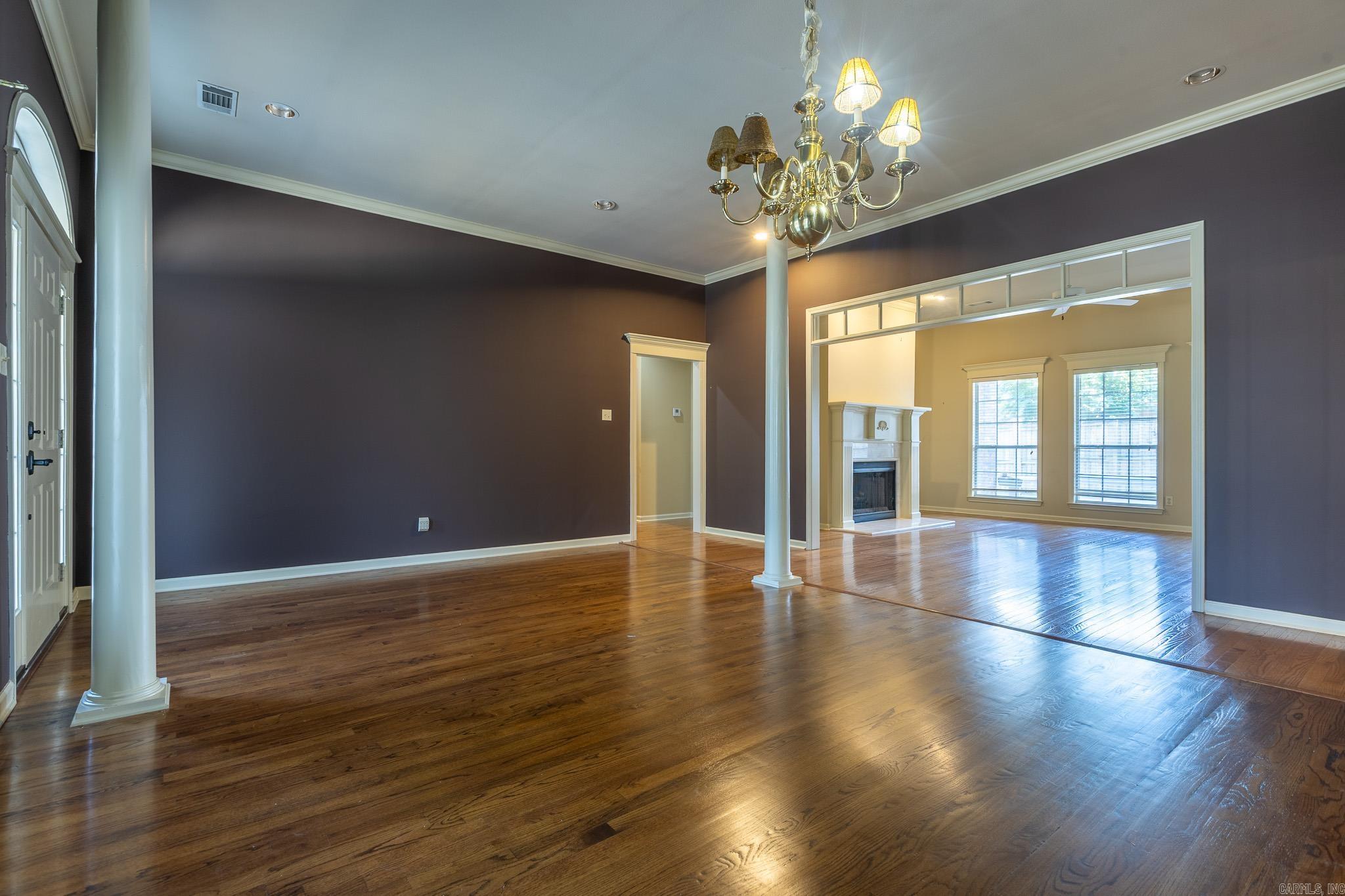 6100 Cypress Creek Drive Property Photo 8