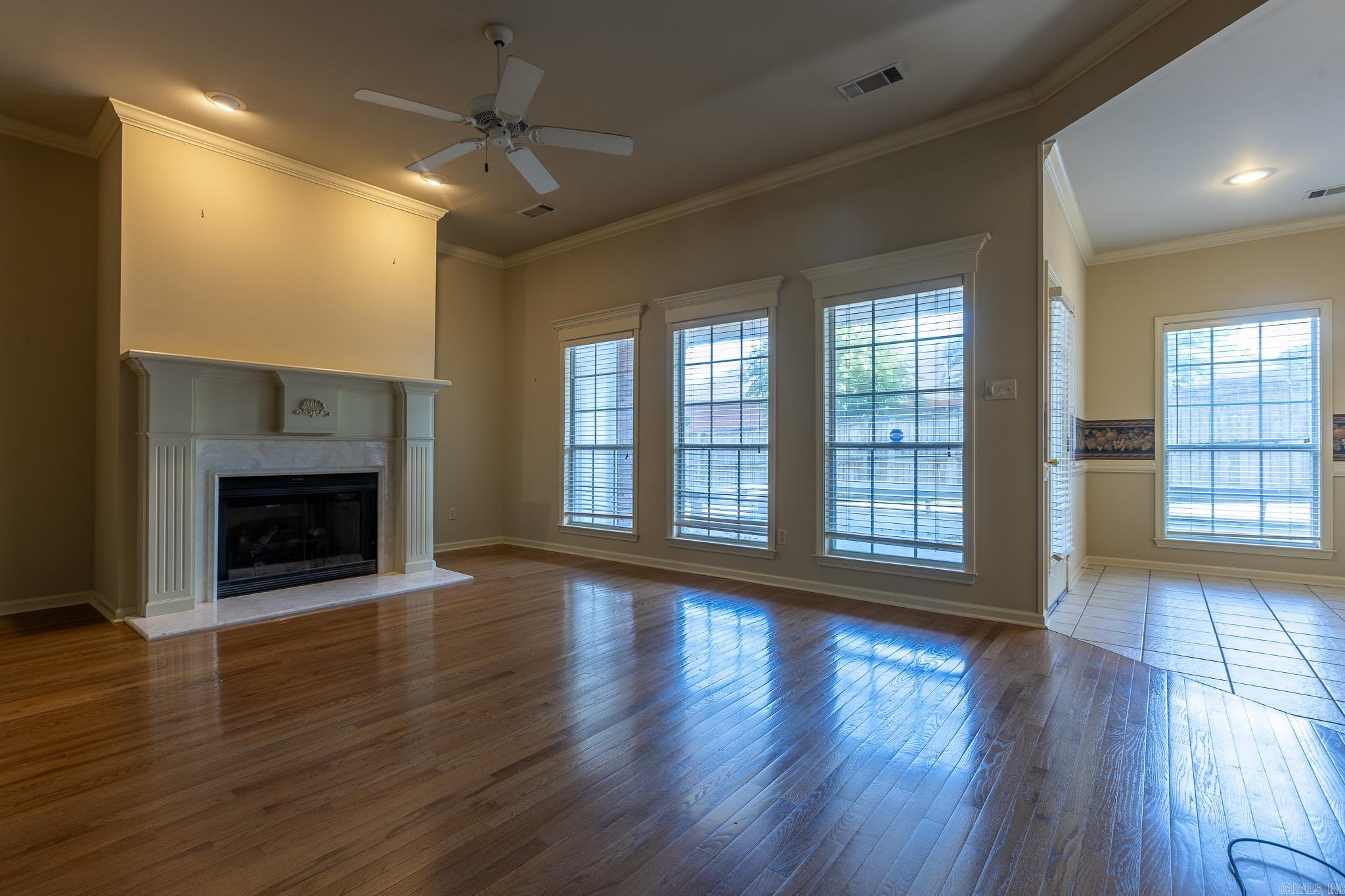 6100 Cypress Creek Drive Property Photo 10