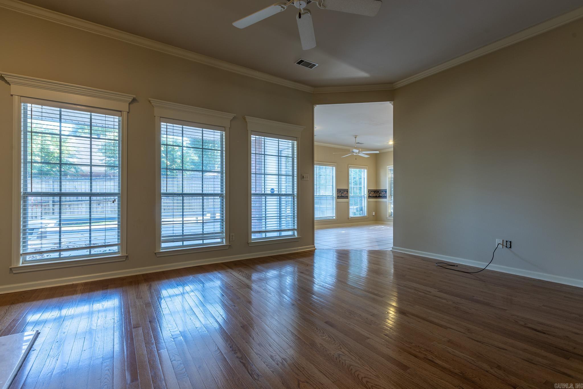 6100 Cypress Creek Drive Property Photo 11