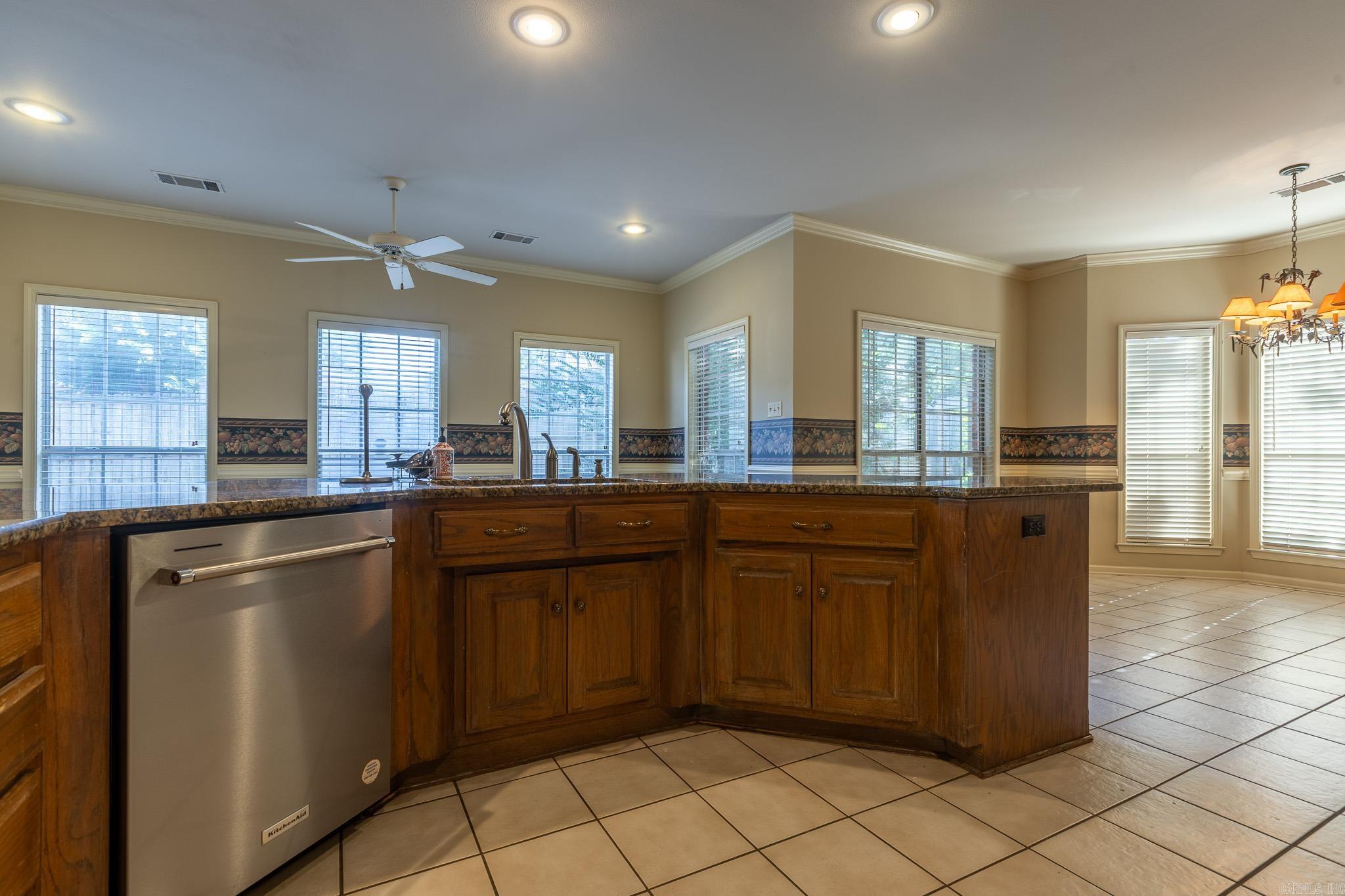 6100 Cypress Creek Drive Property Photo 14