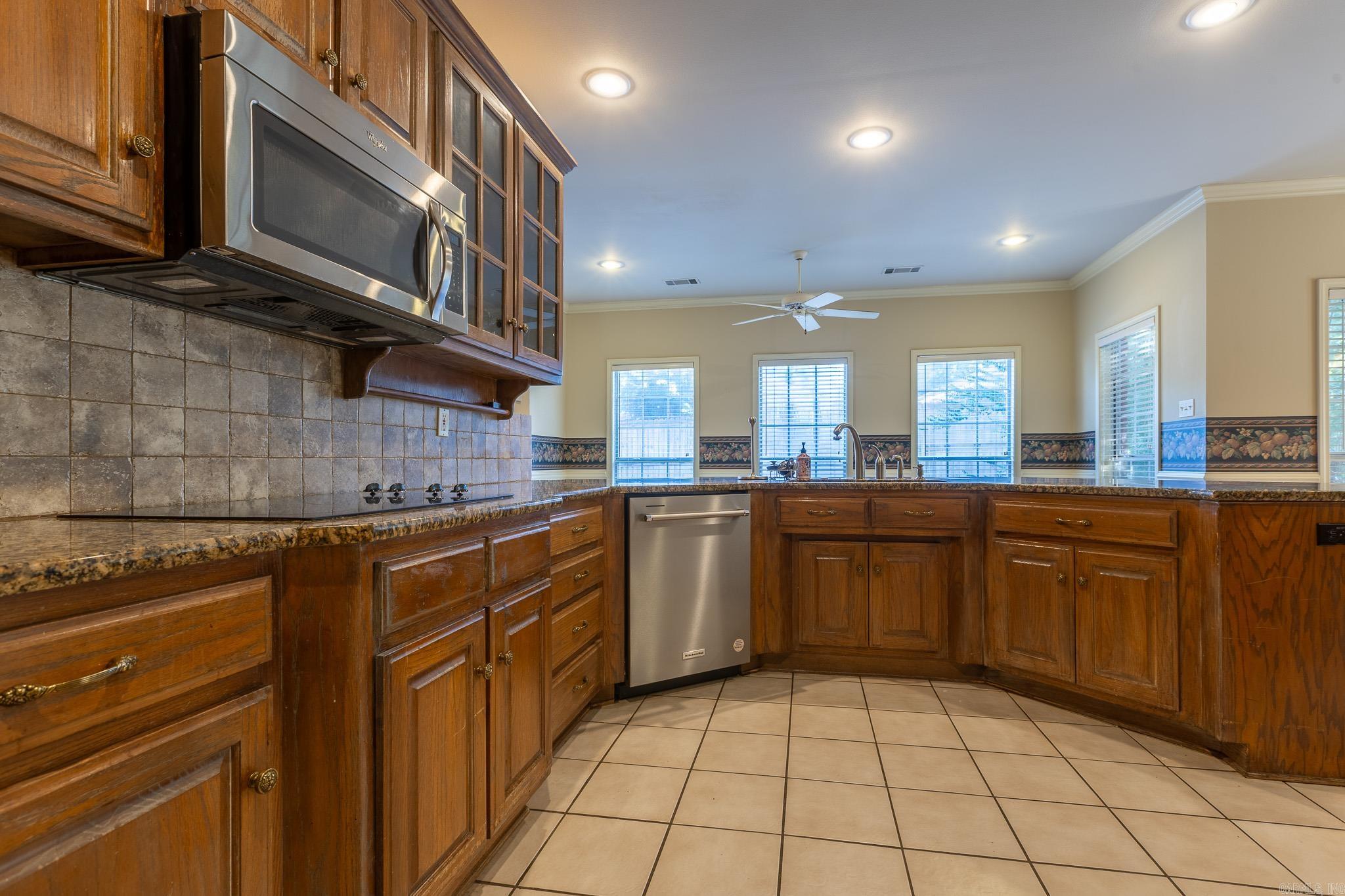6100 Cypress Creek Drive Property Photo 15
