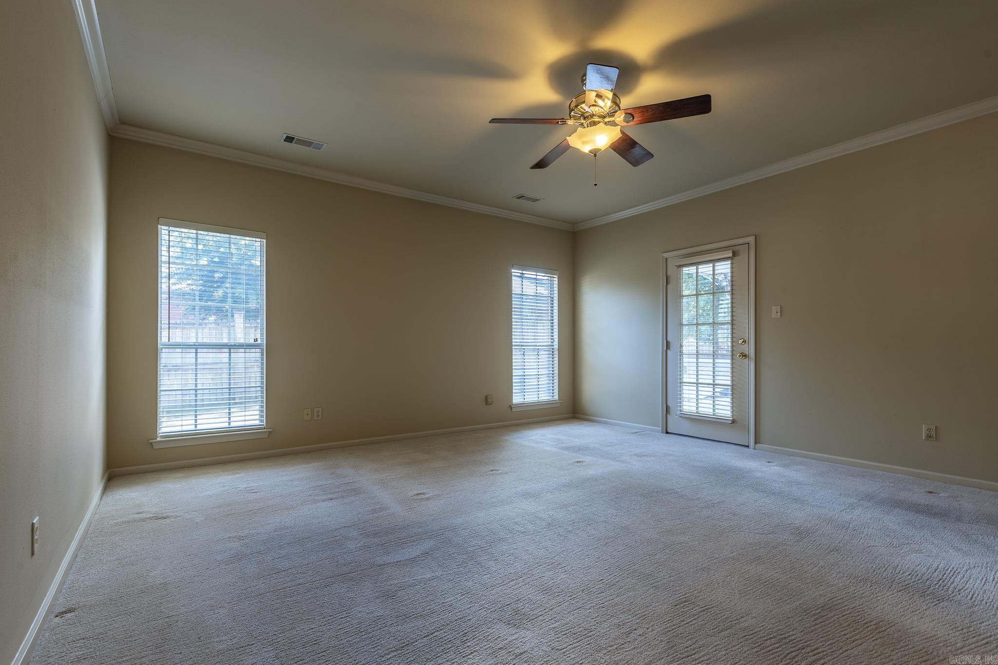 6100 Cypress Creek Drive Property Photo 23