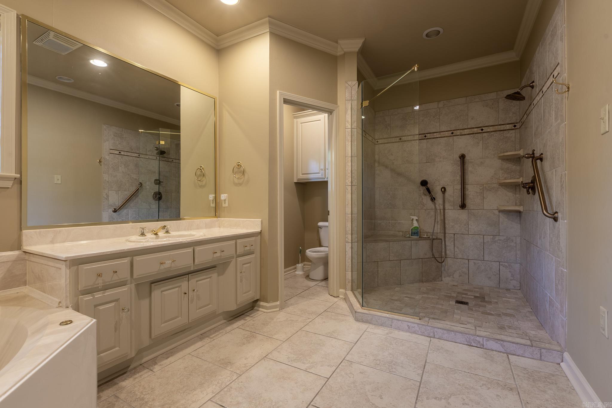 6100 Cypress Creek Drive Property Photo 24